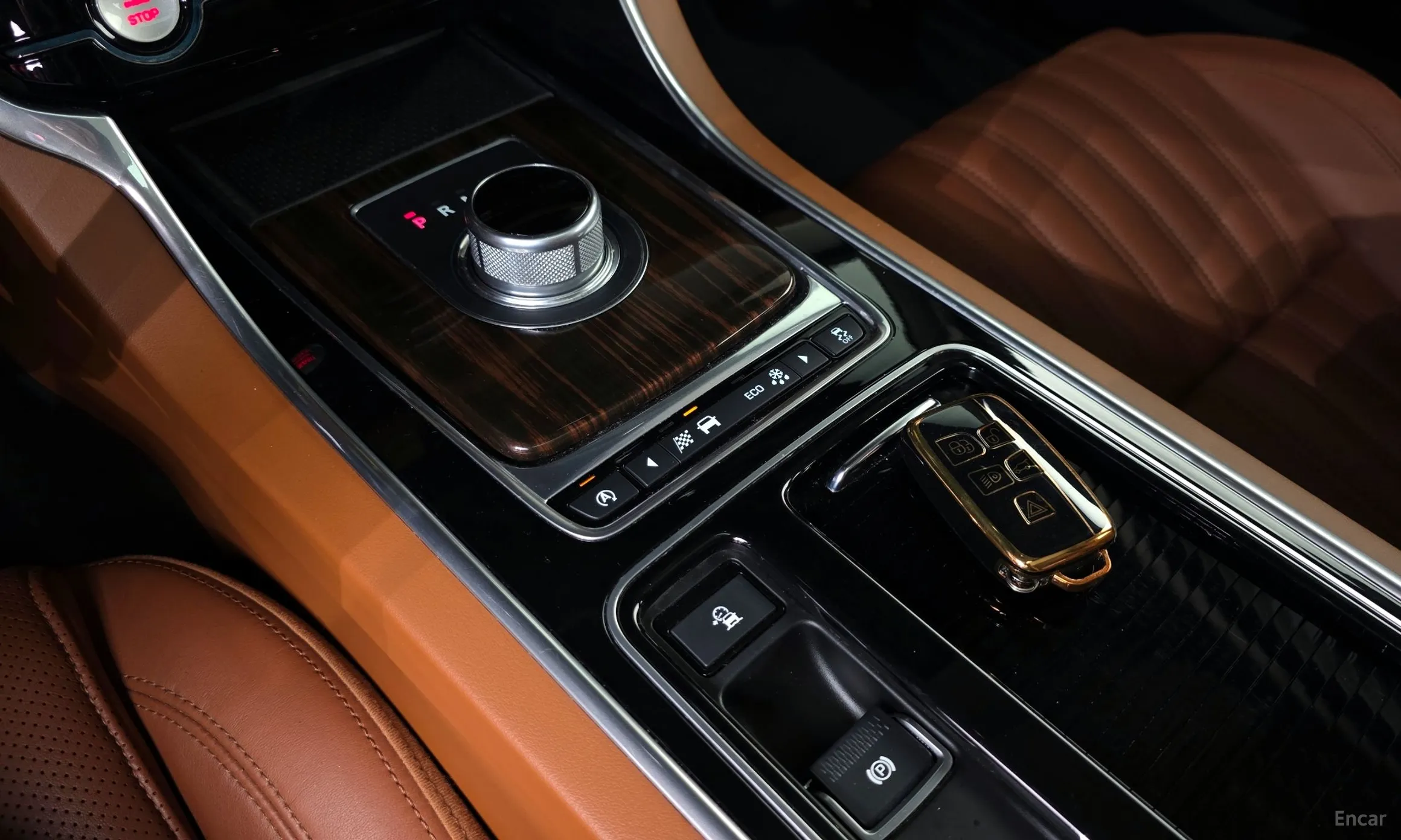 Jaguar XF (x260) превью 9