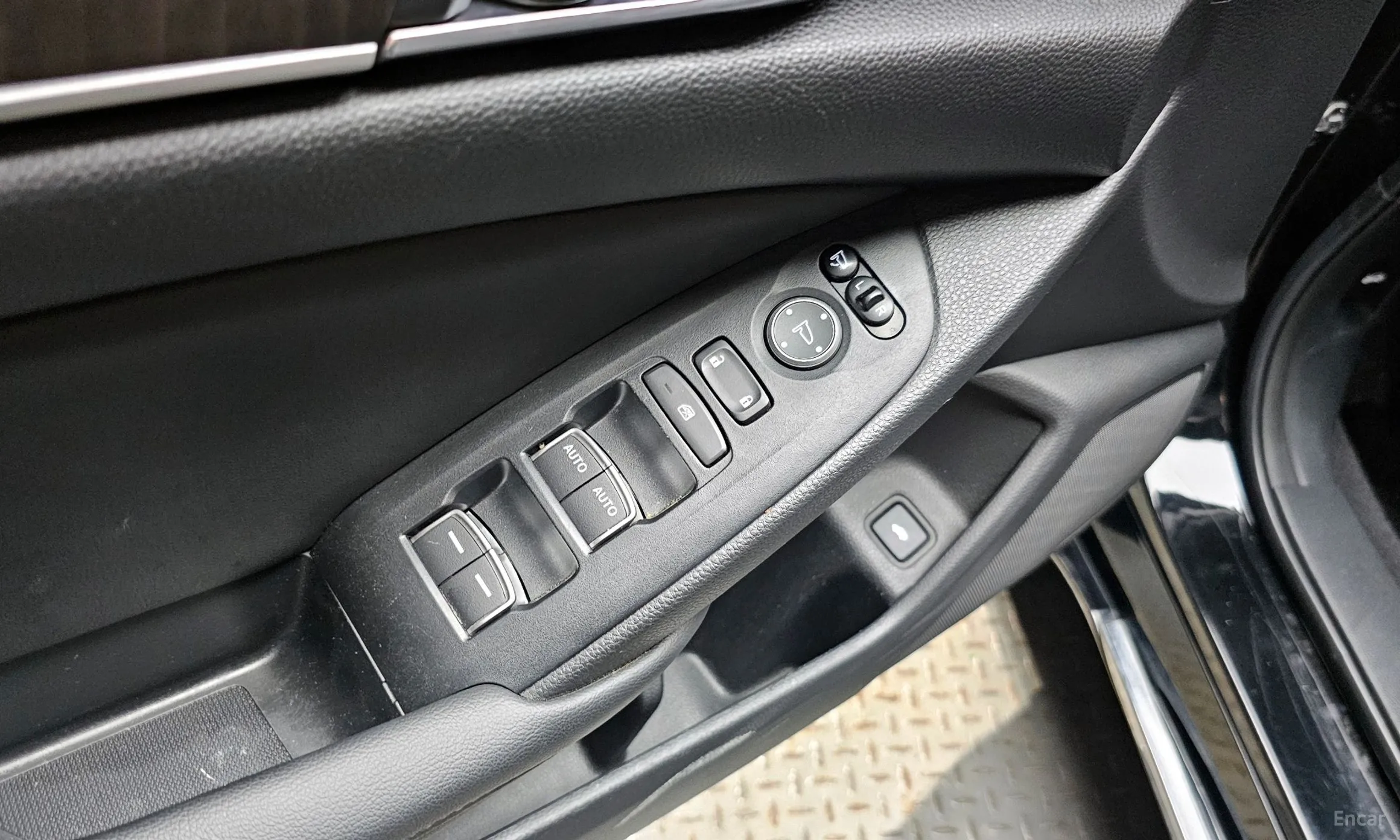 Honda Accord 10th Generation превью 15