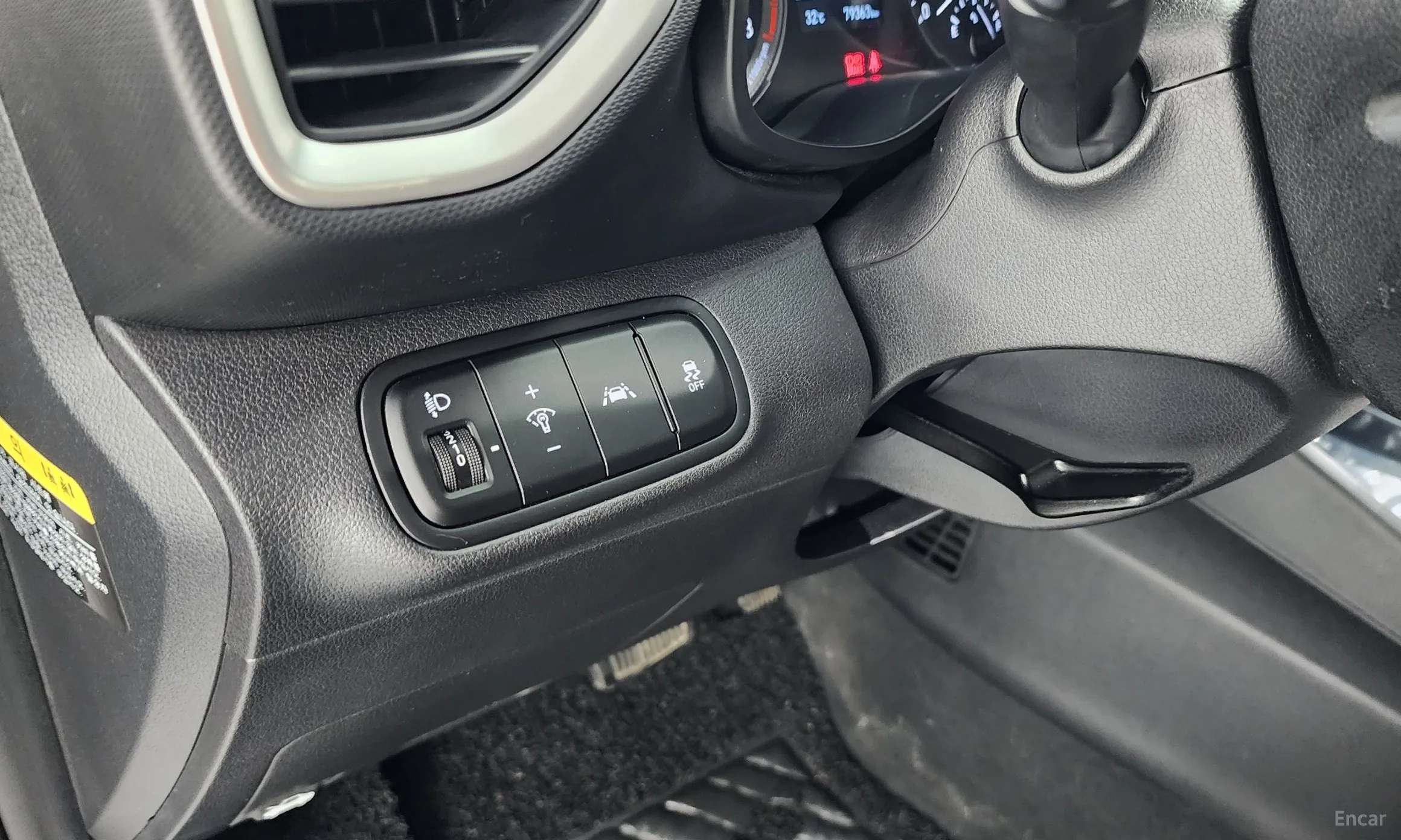 Hyundai Venue превью 14