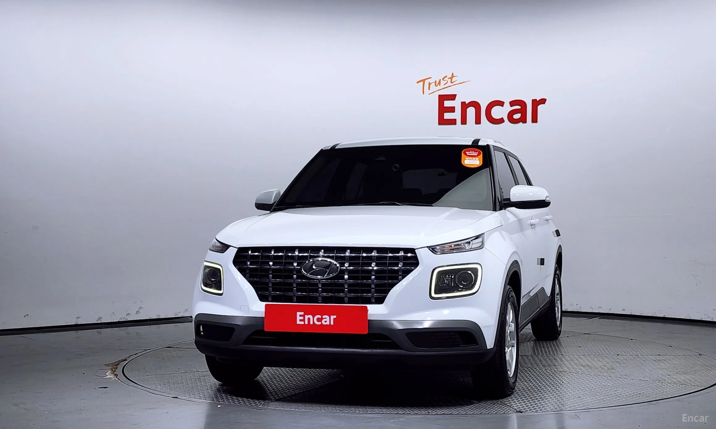 Hyundai Venue превью 3