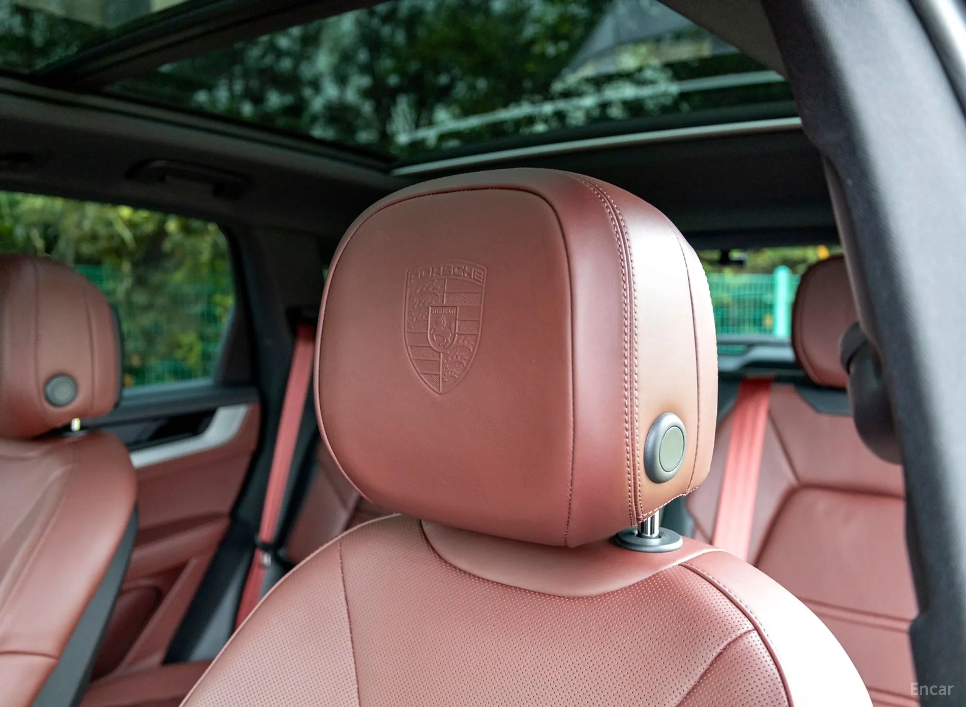 Porsche Cayenne (PO536) превью 13