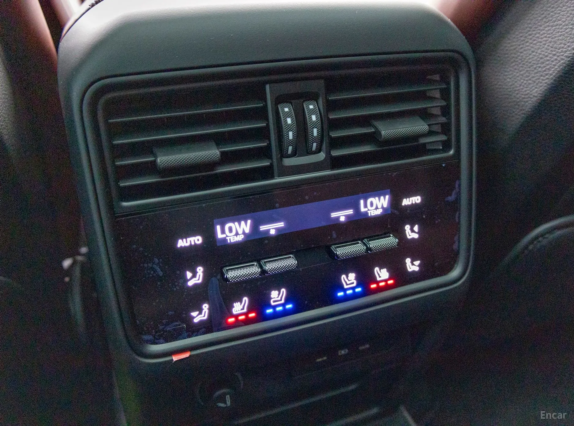 Porsche Cayenne (PO536) превью 18