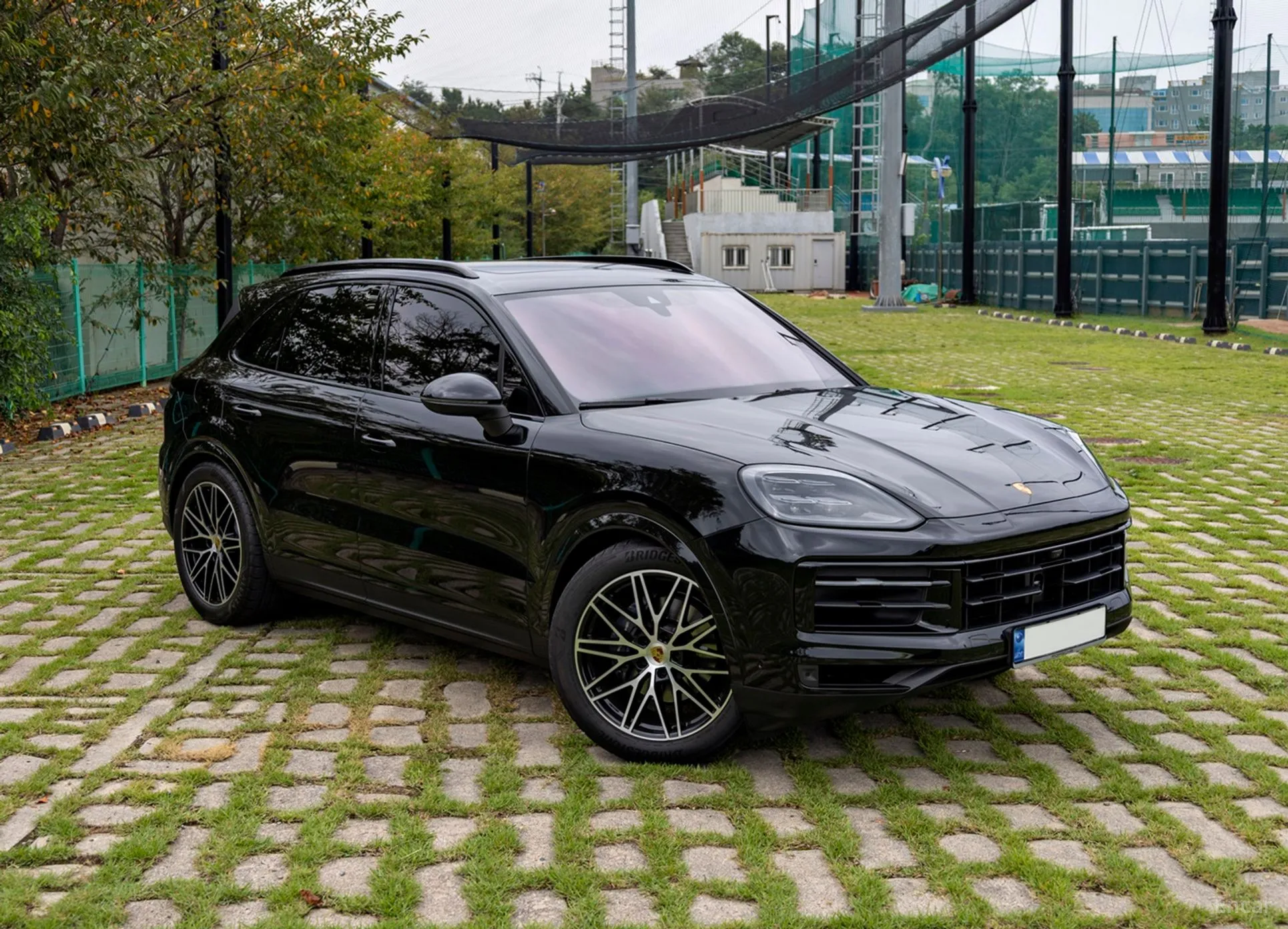 Porsche Cayenne (PO536) превью 4