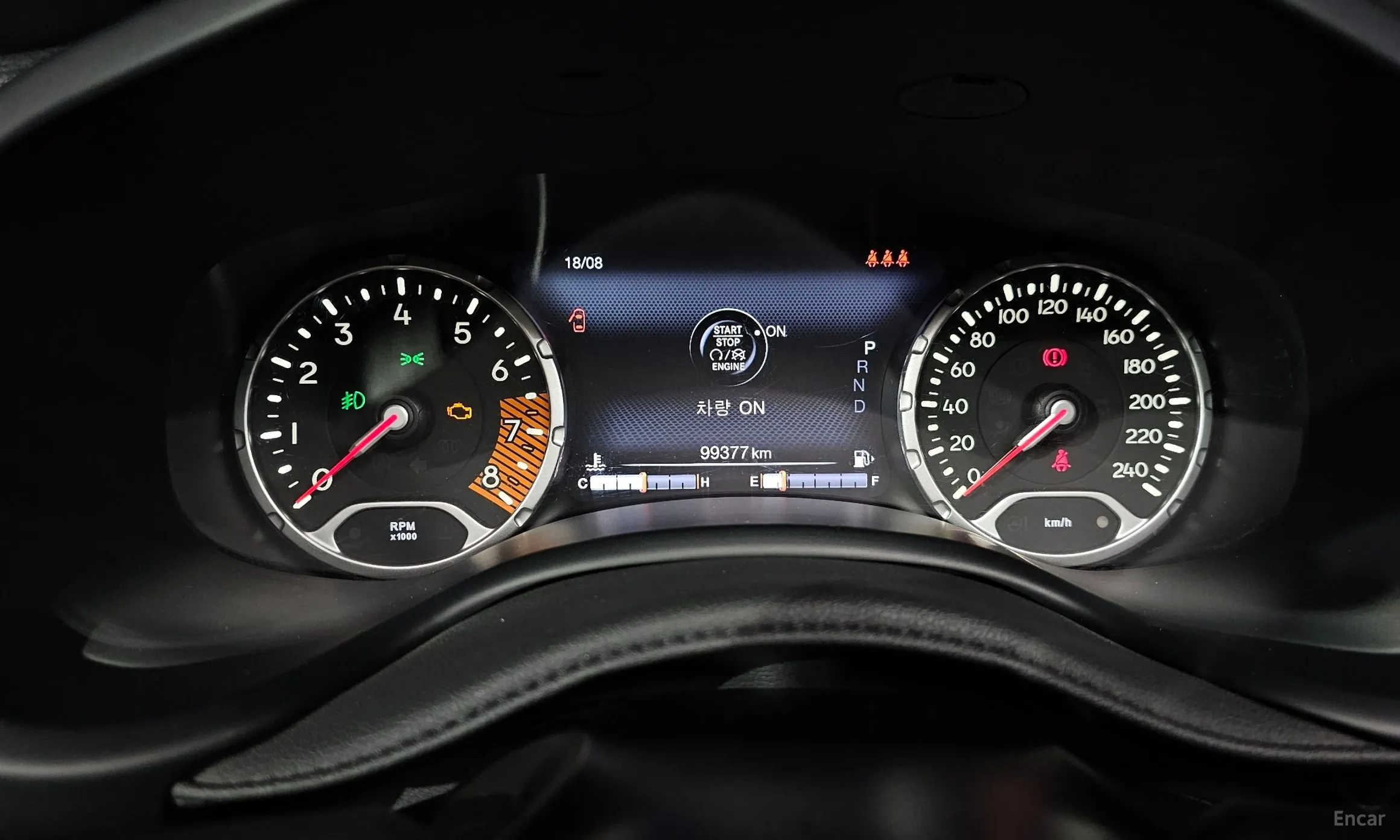 Jeep Renegade превью 8