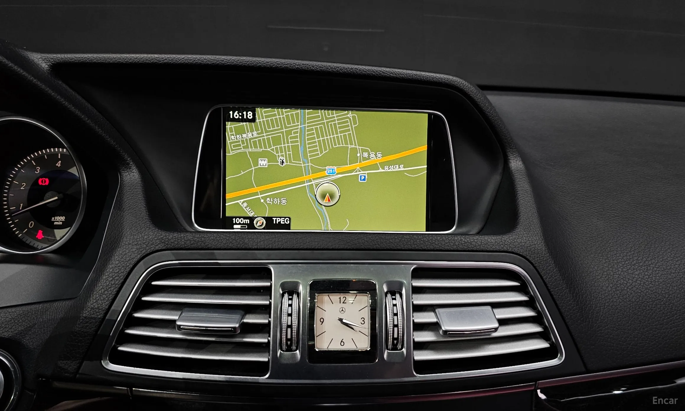 Mercedes Benz E-Class W212 превью 16