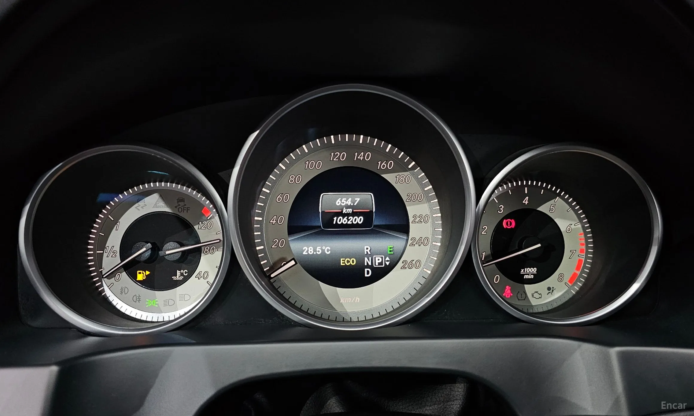 Mercedes Benz E-Class W212 превью 8