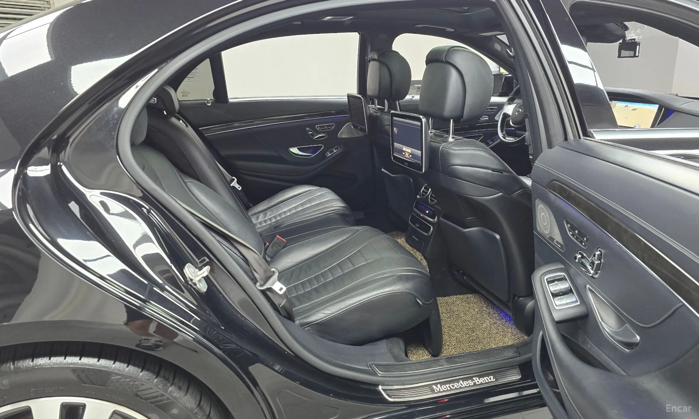 Mercedes Benz S-Class W222 превью 12