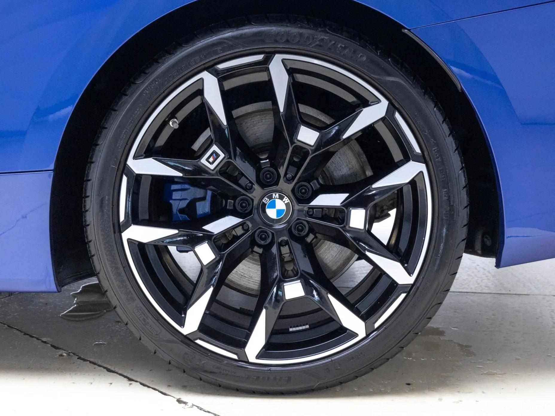 BMW Series 4 (G22) превью 5