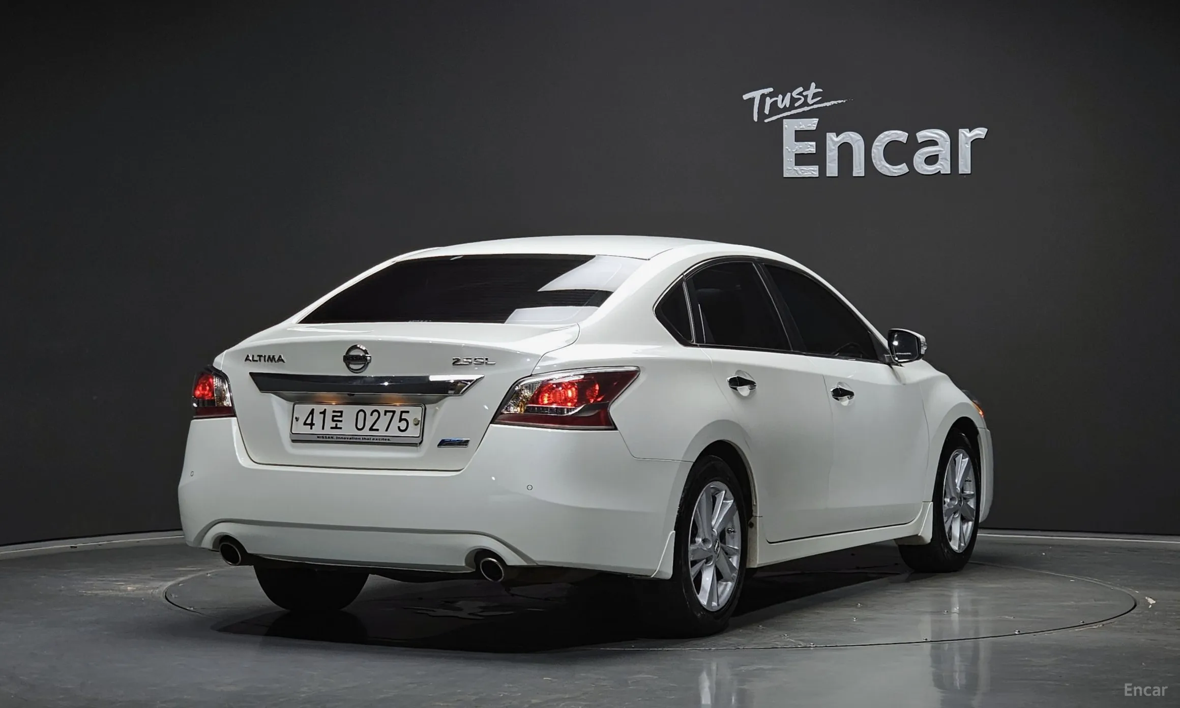 Nissan Altima превью 2