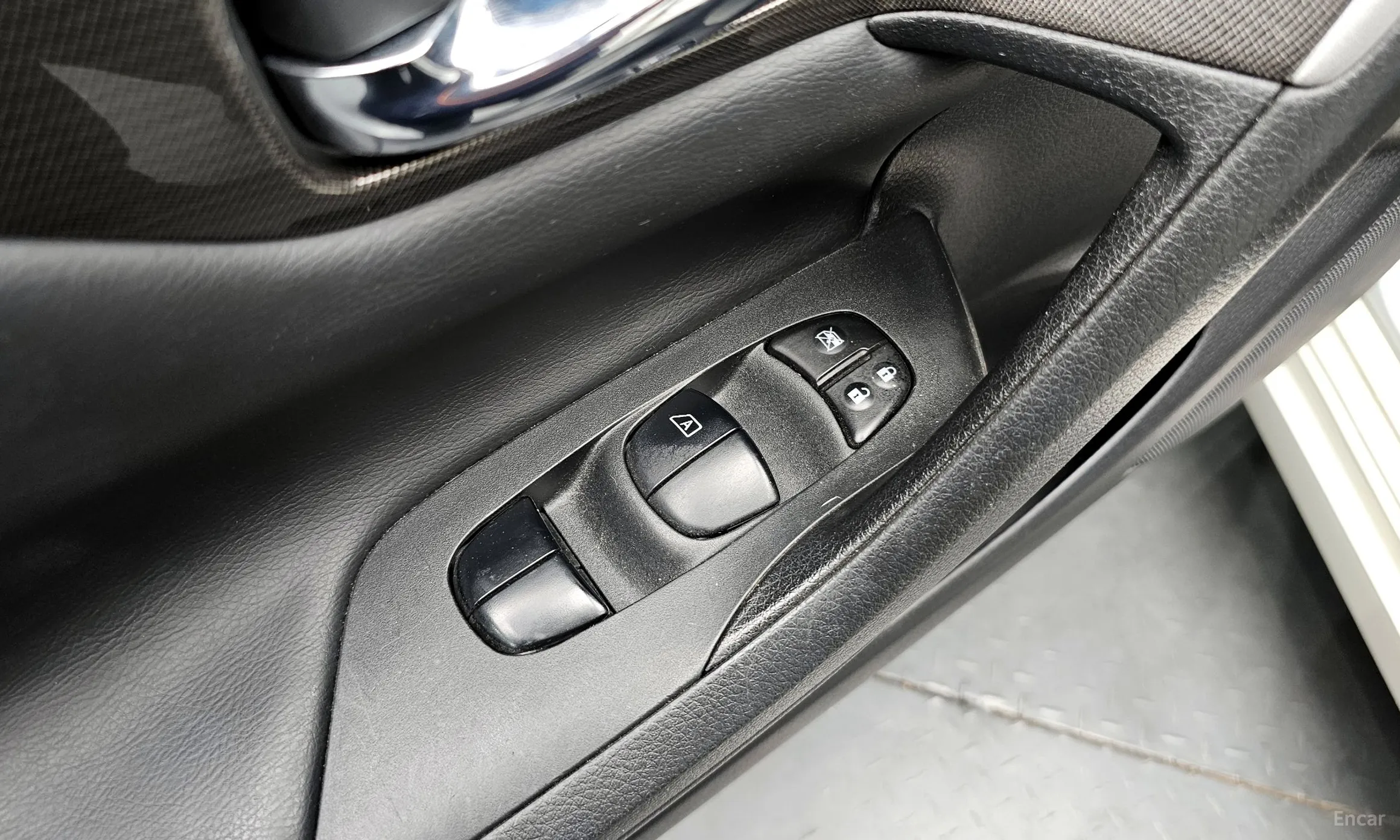Nissan Altima превью 18