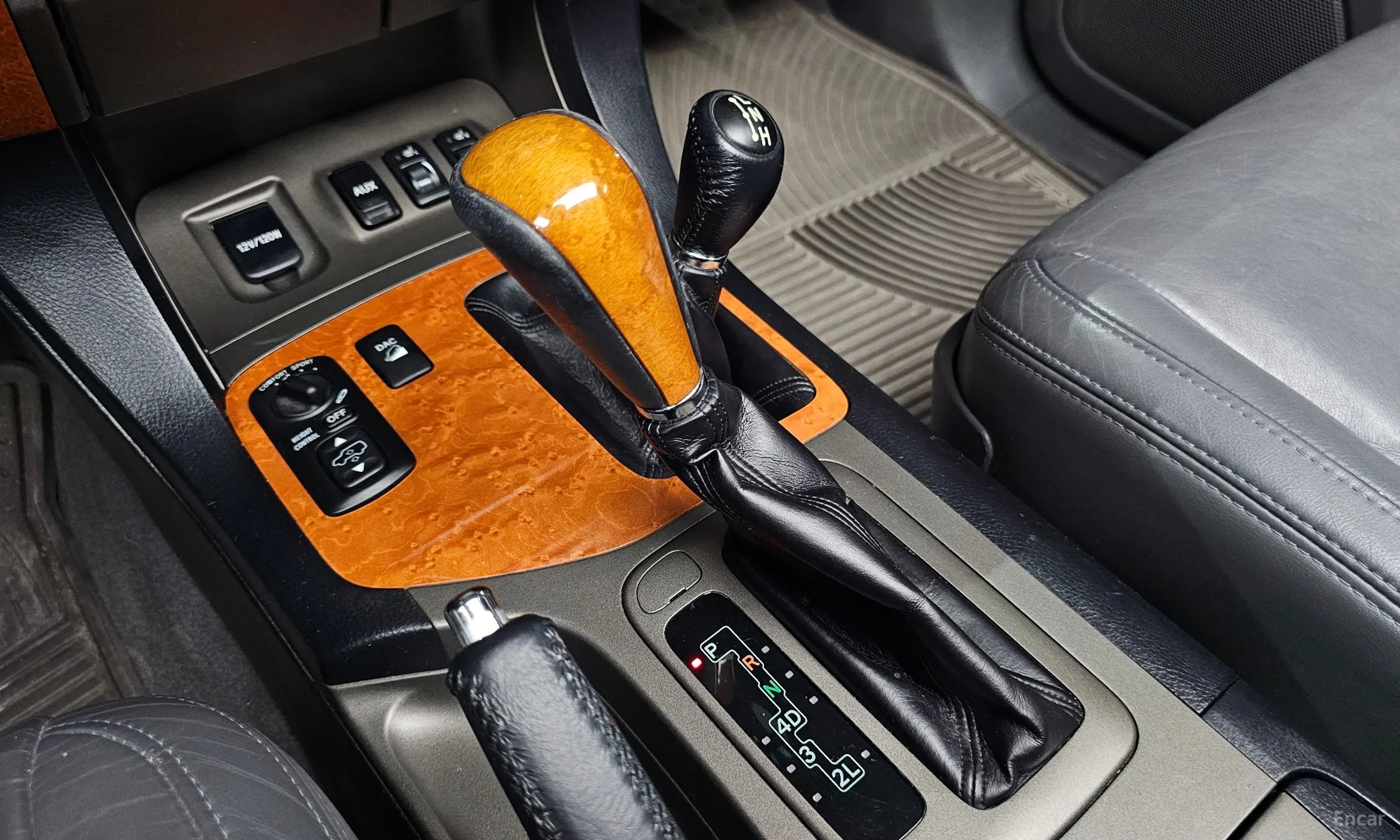 Lexus GX470 превью 9