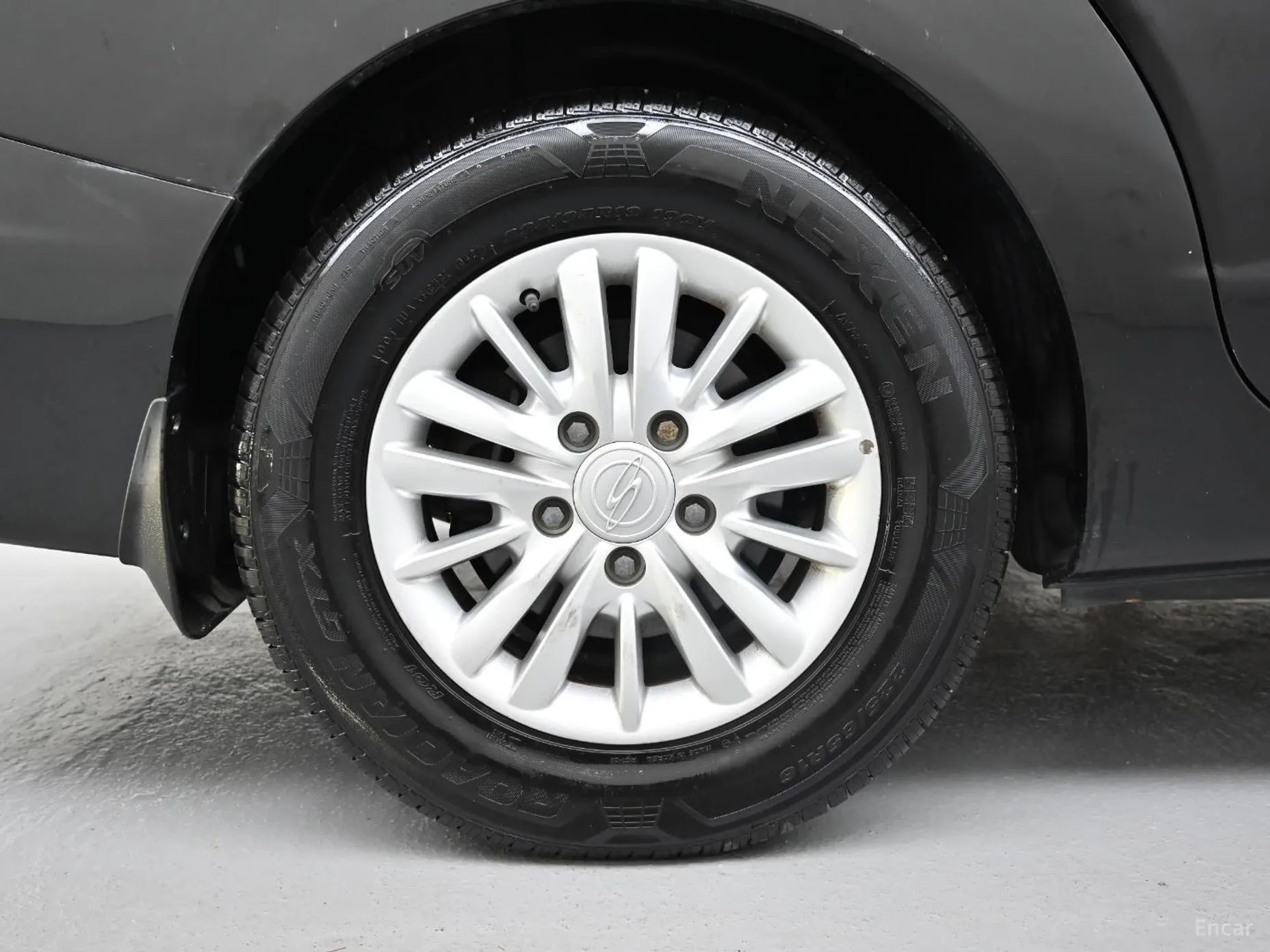 KG Mobility (SsangYong) Korando Turismo превью 5