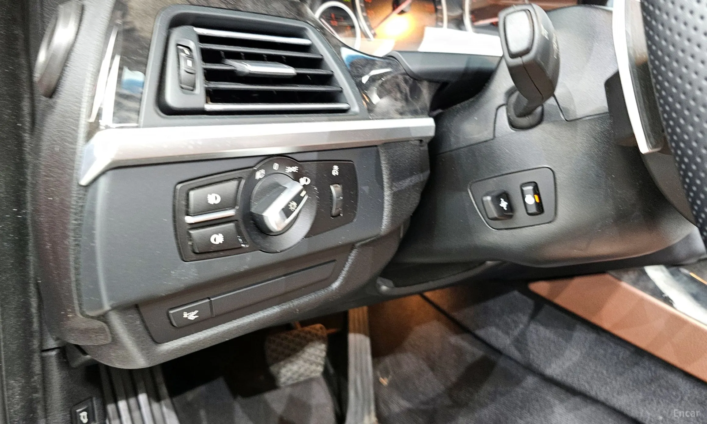 BMW 6 Series (F12) превью 14