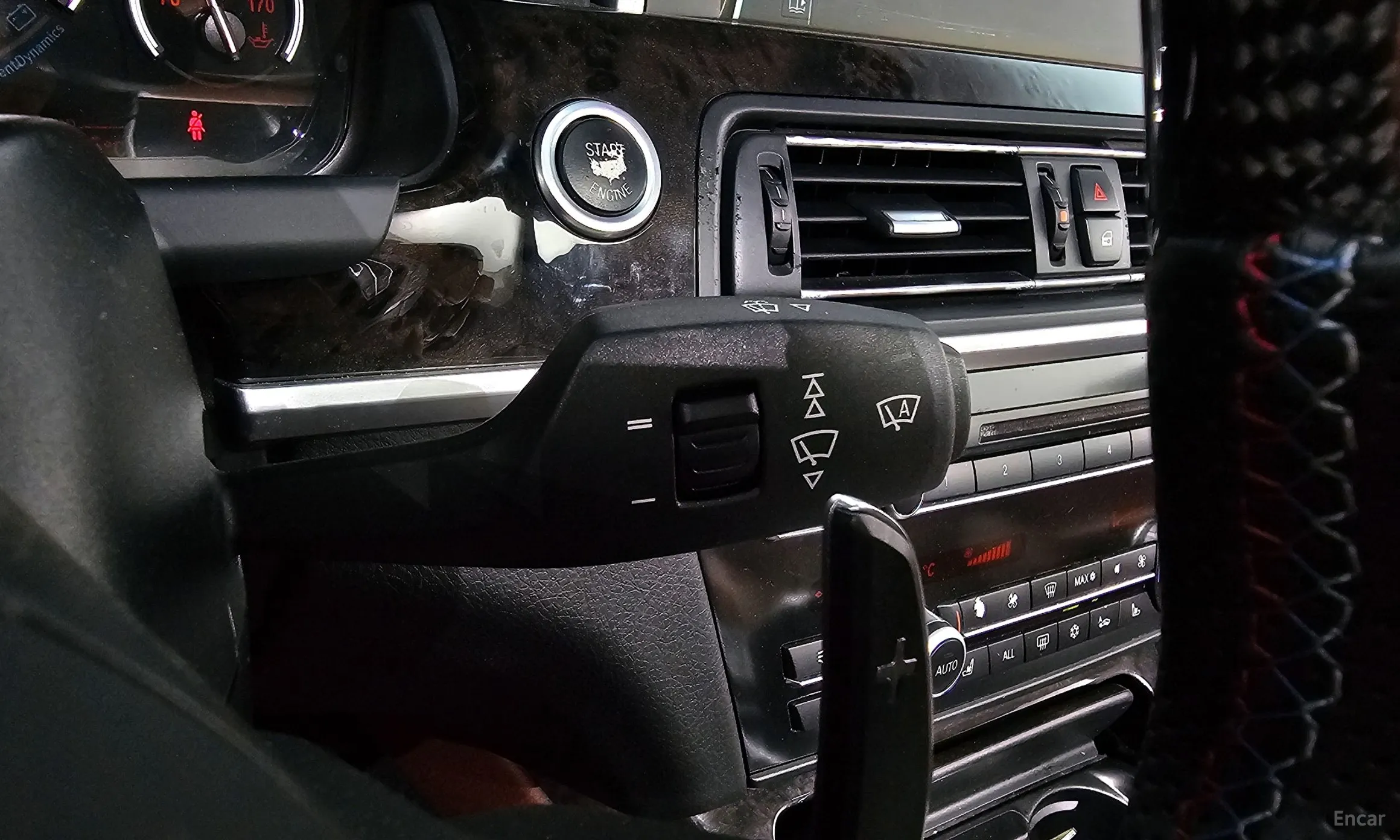 BMW 6 Series (F12) превью 17