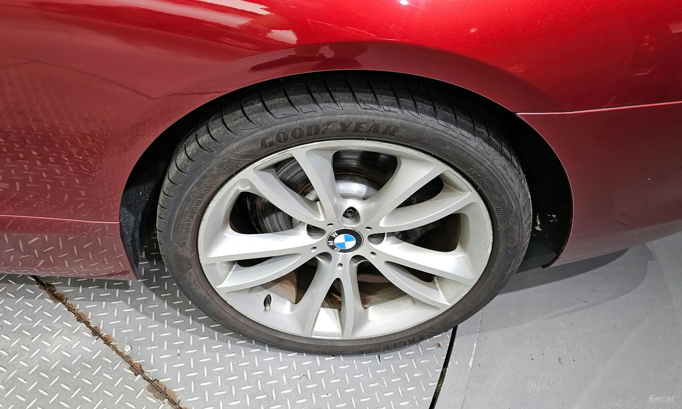 BMW 6 Series (F12) превью 5