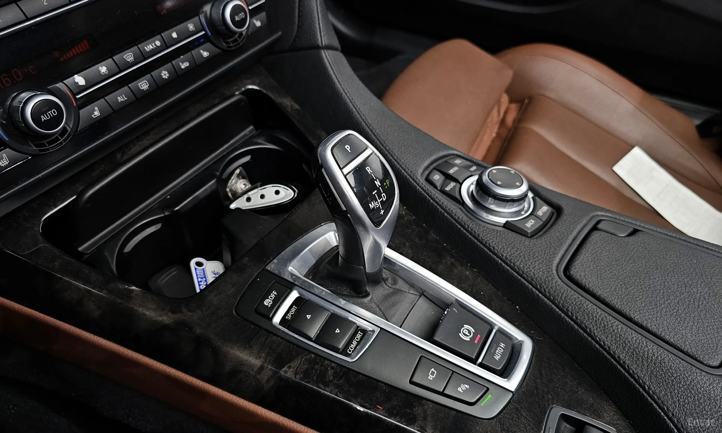 BMW 6 Series (F12) превью 9