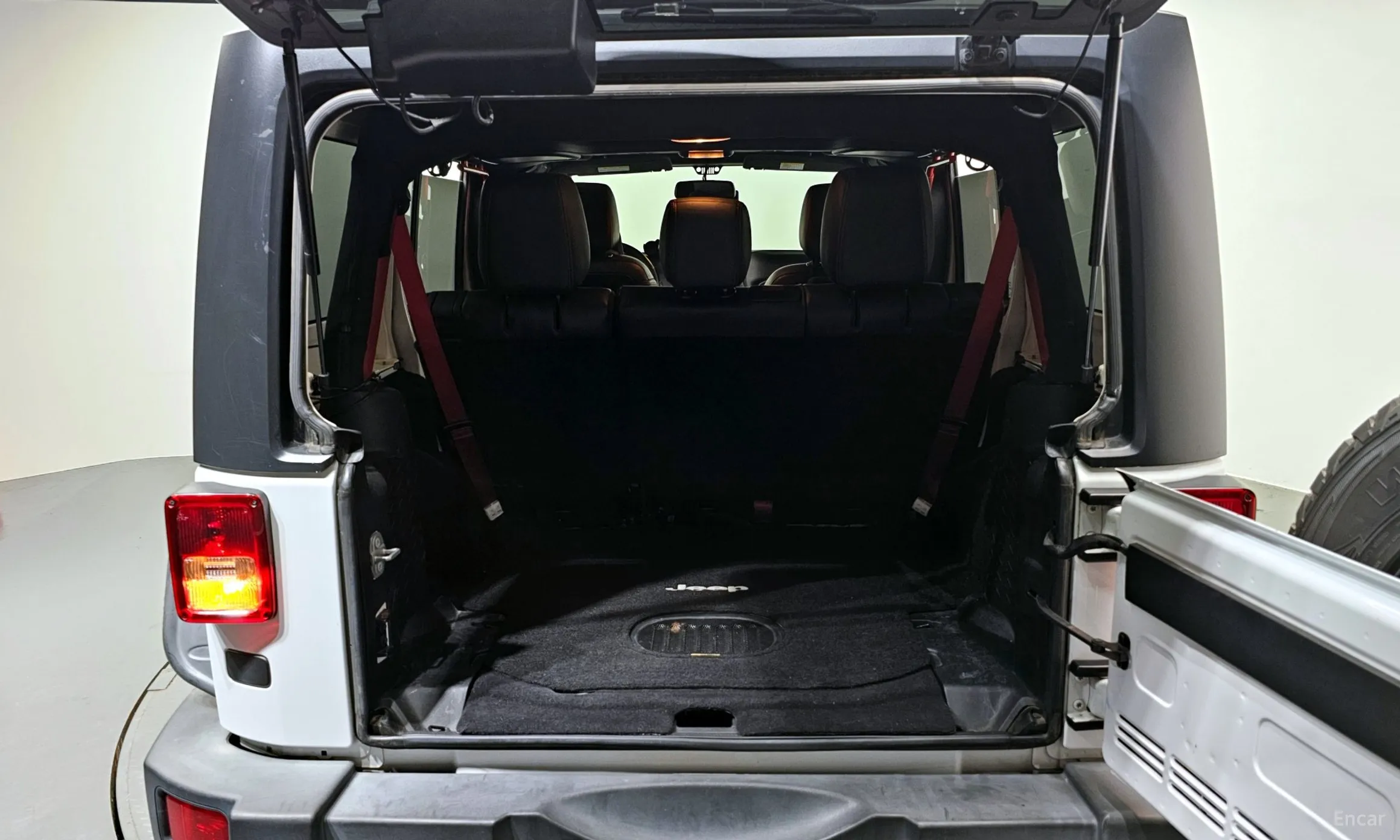 Jeep Wrangler (JK) превью 20