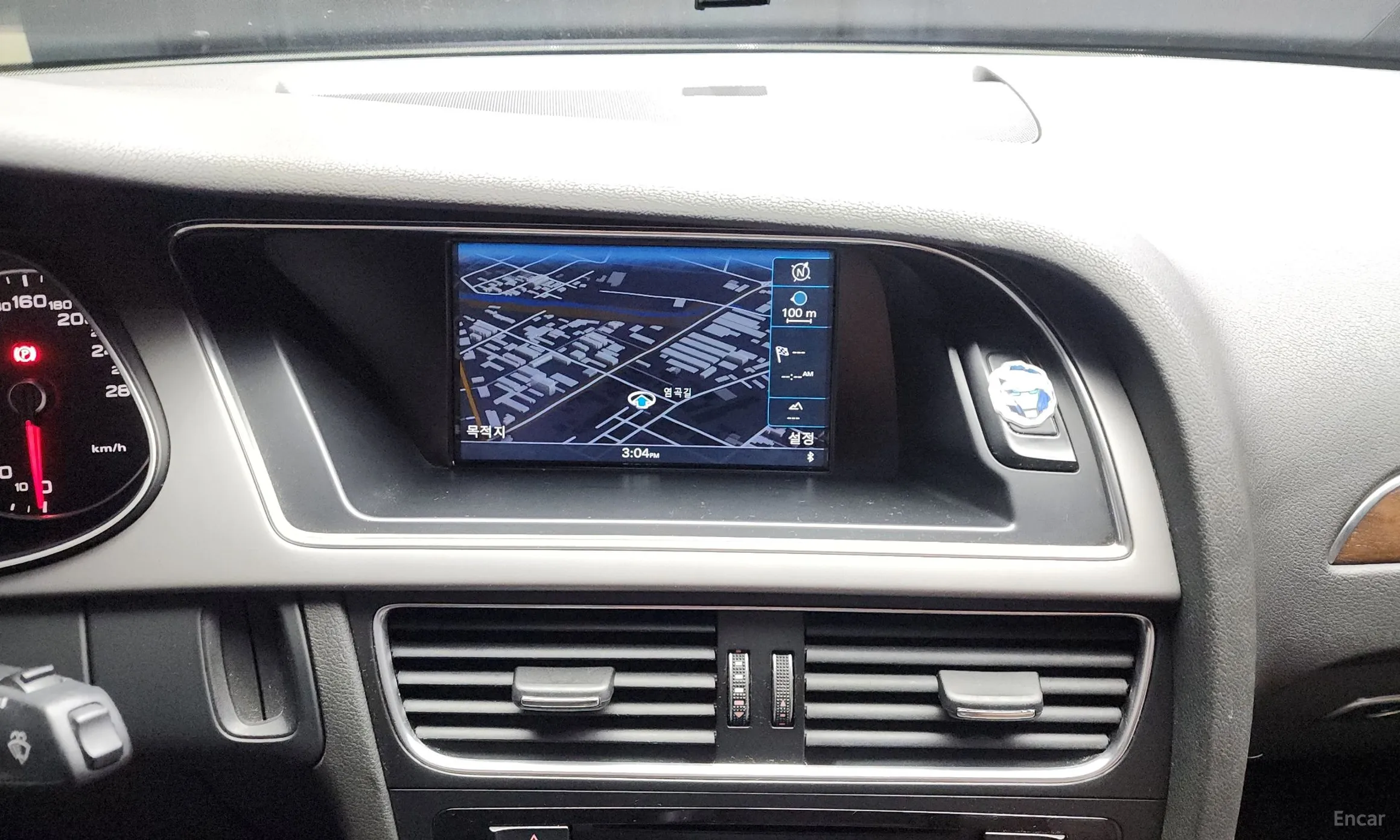 Audi New A4 превью 14