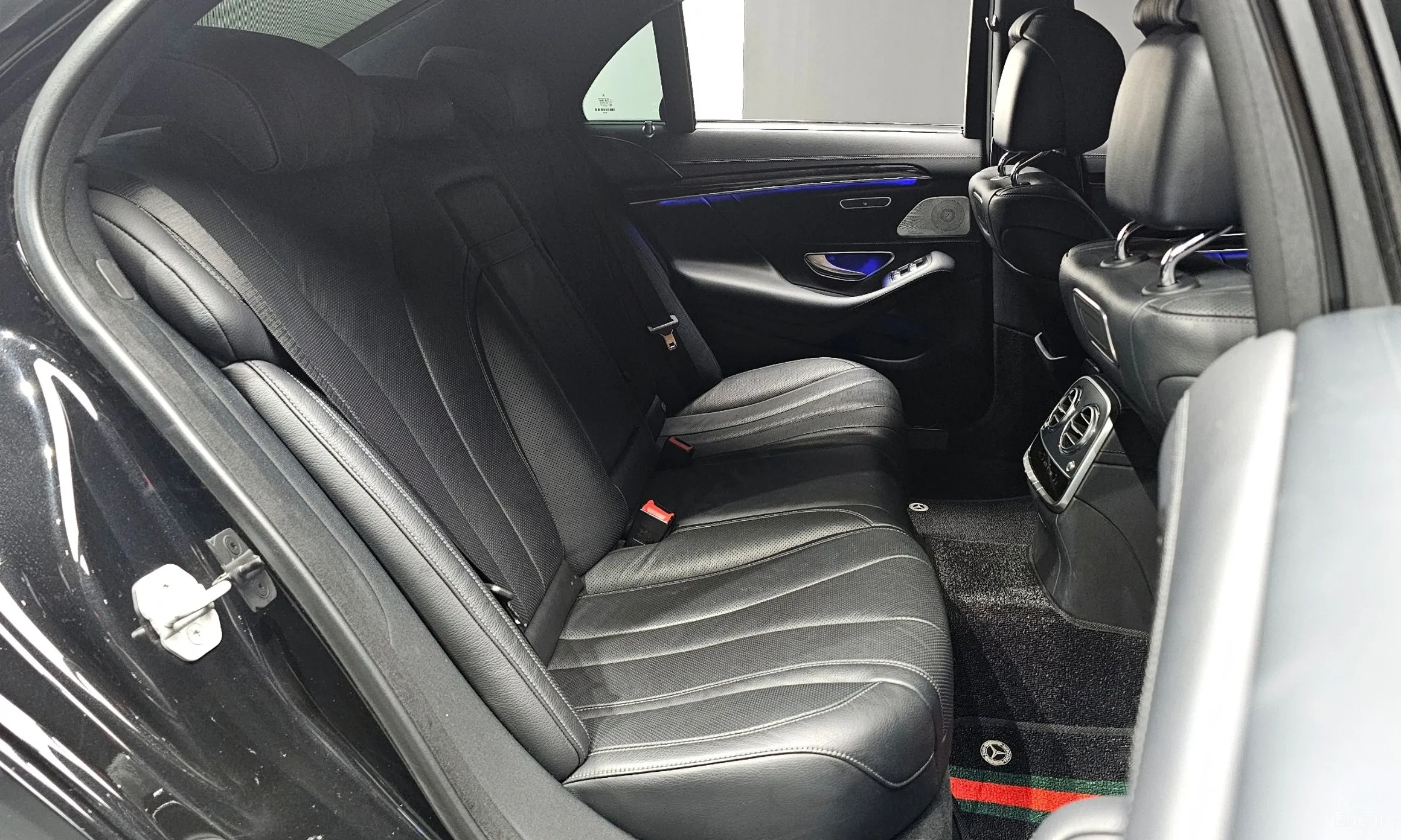 Mercedes Benz S-Class W222 превью 12