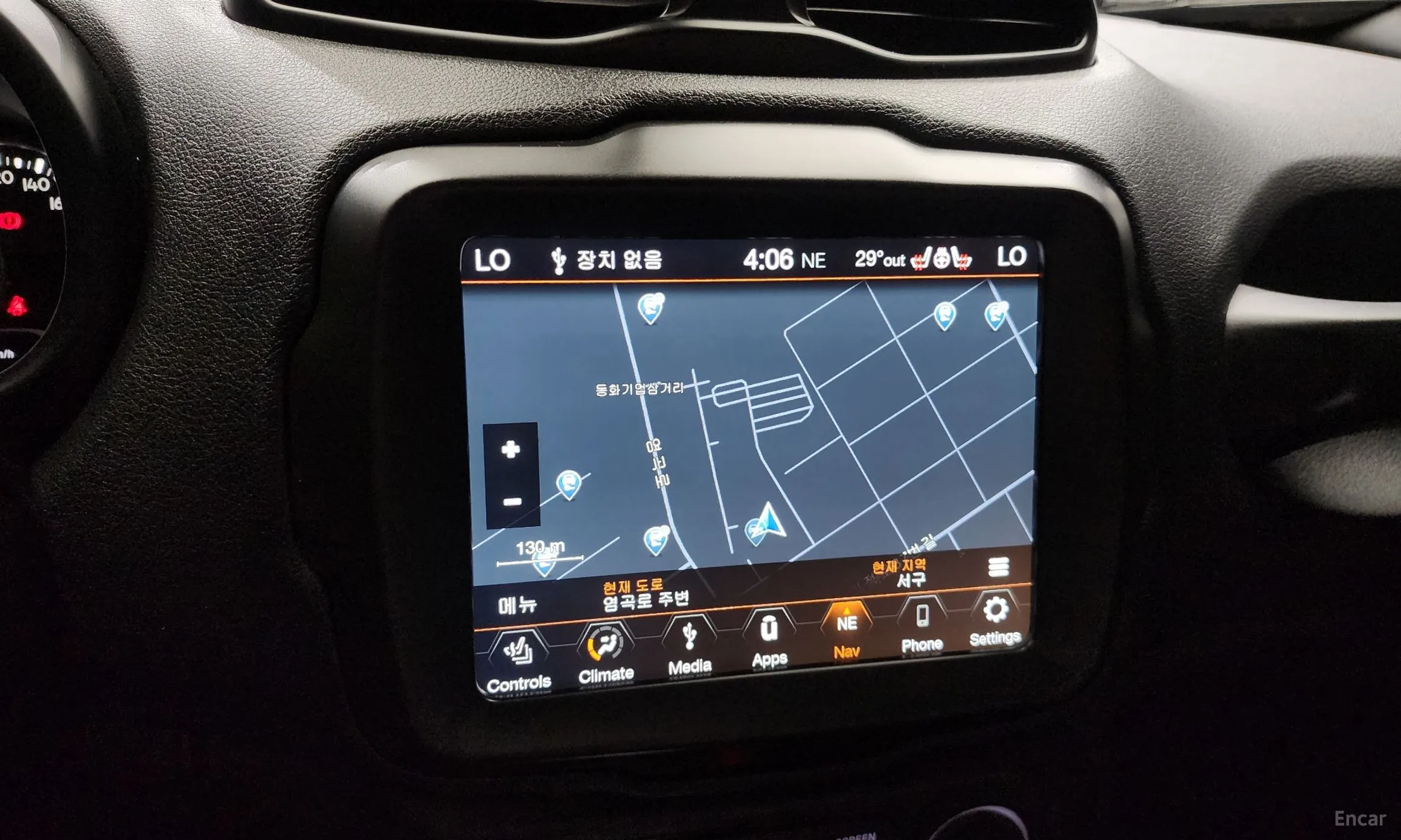 Jeep Renegade превью 14