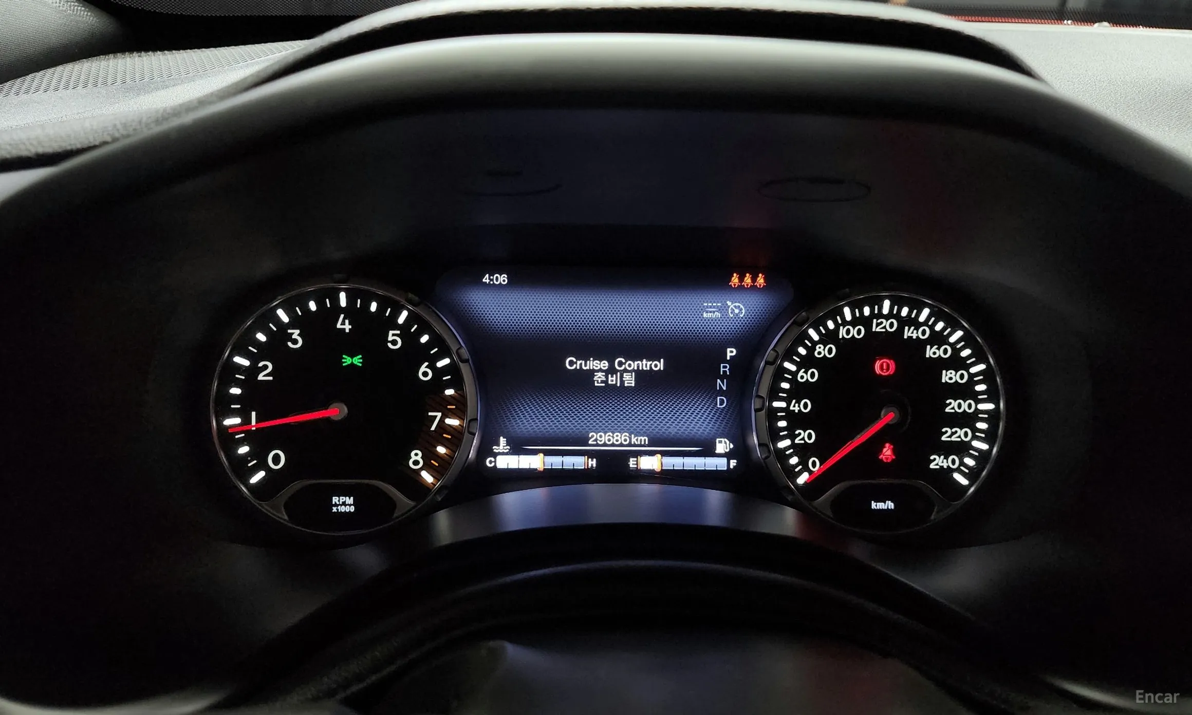 Jeep Renegade превью 8
