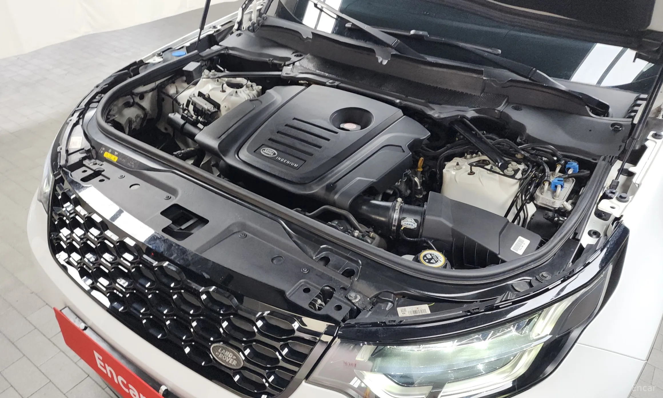 Land Rover Discovery 5 превью 6