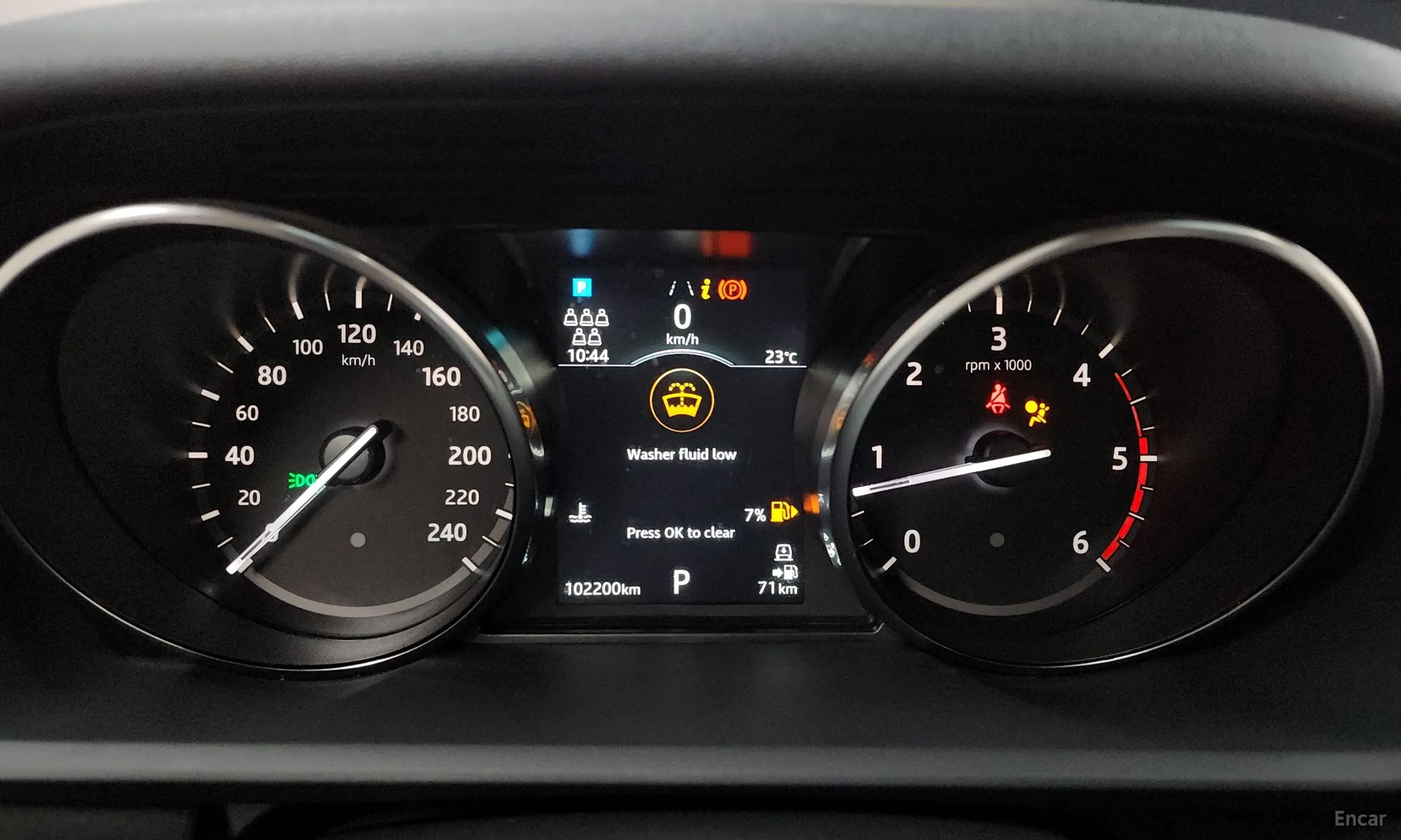 Land Rover Discovery 5 превью 8