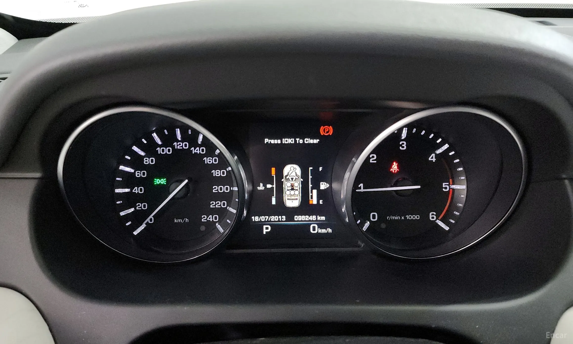 Land Rover Discovery Sports превью 8