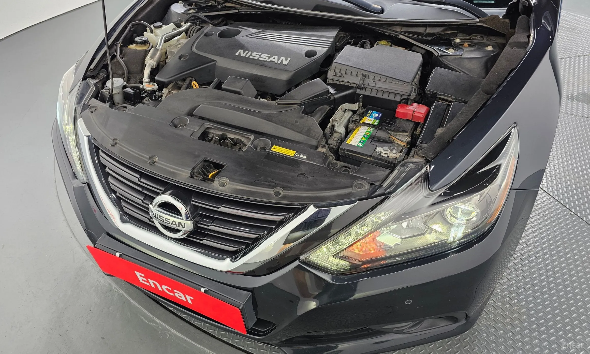 Nissan Altima превью 6