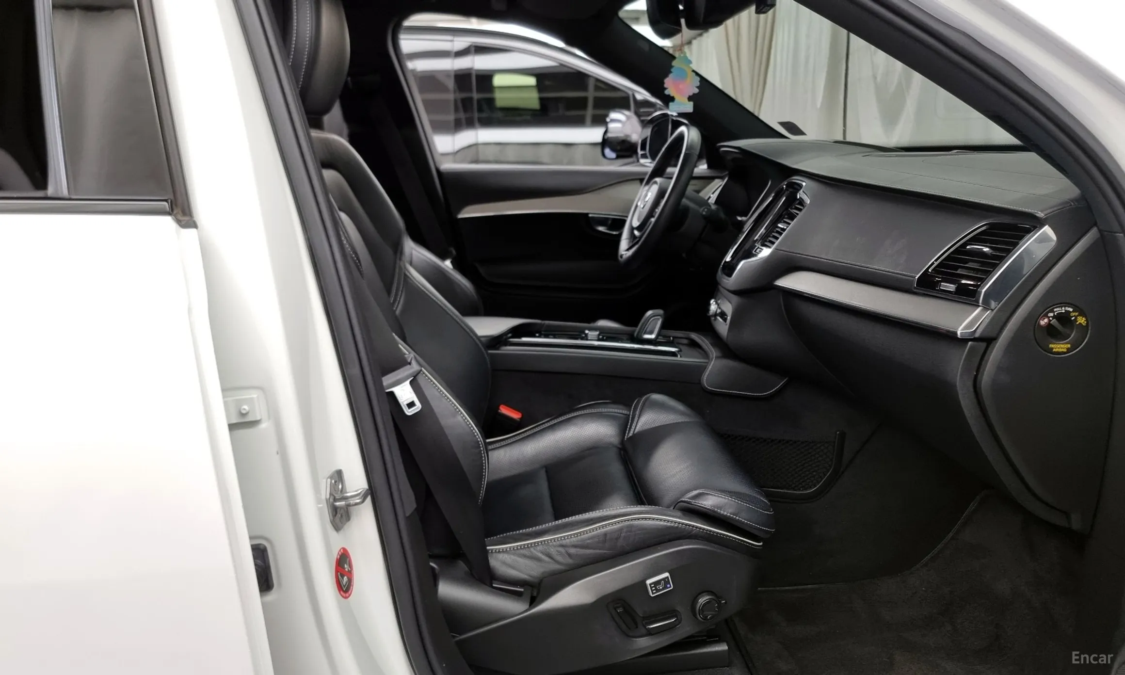 Volvo XC90 Gen 2 превью 11