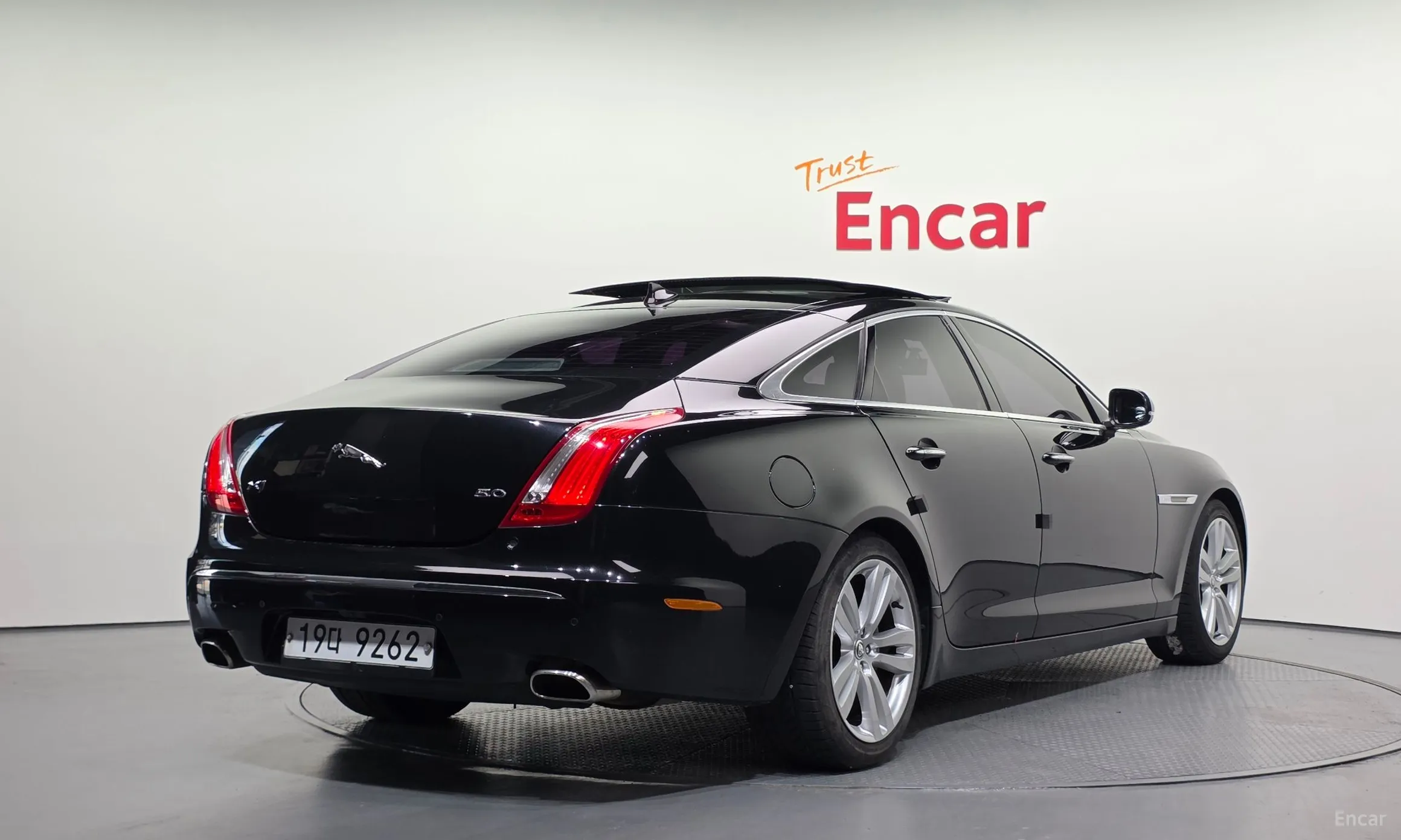 Jaguar All New XJ