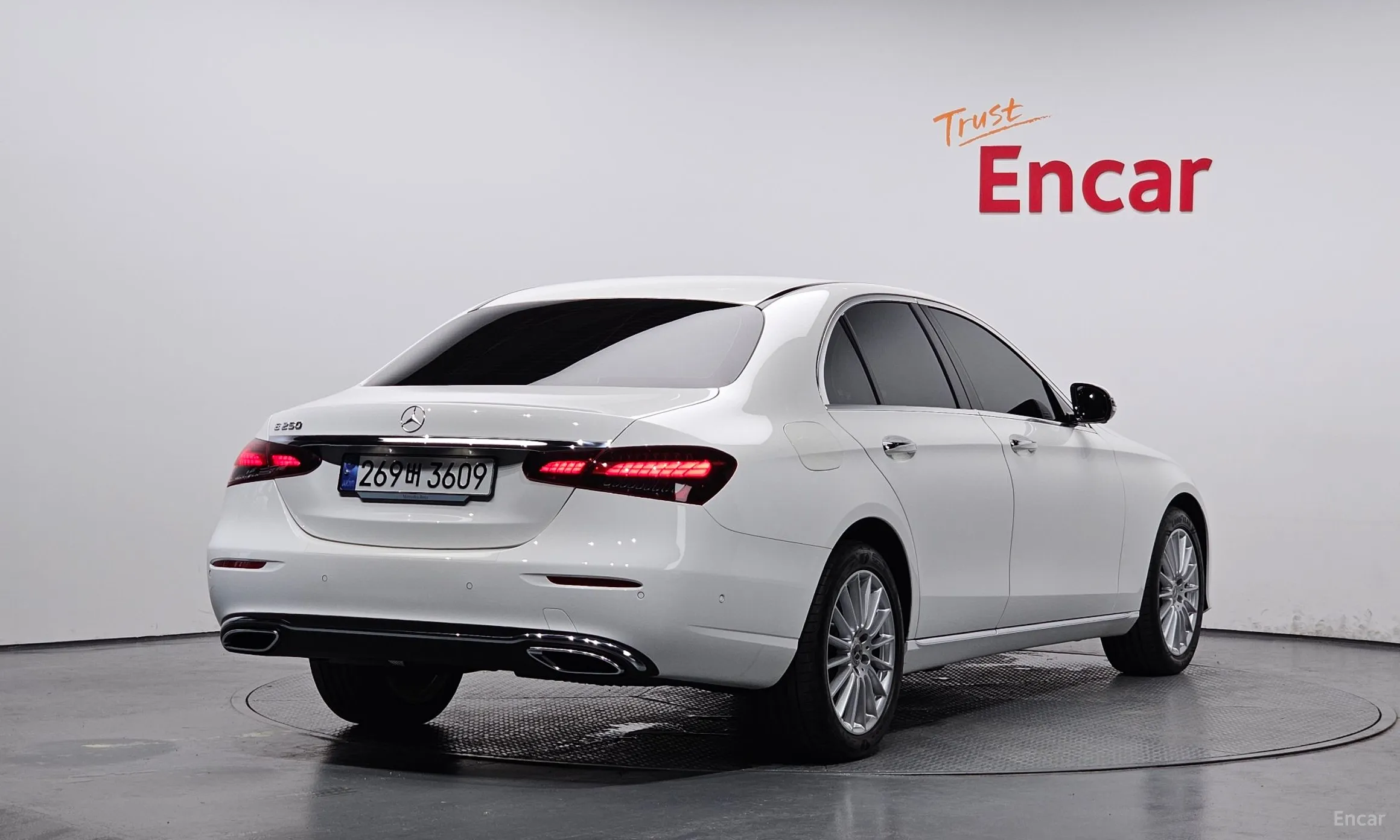 Mercedes Benz E-Class W213 превью 2