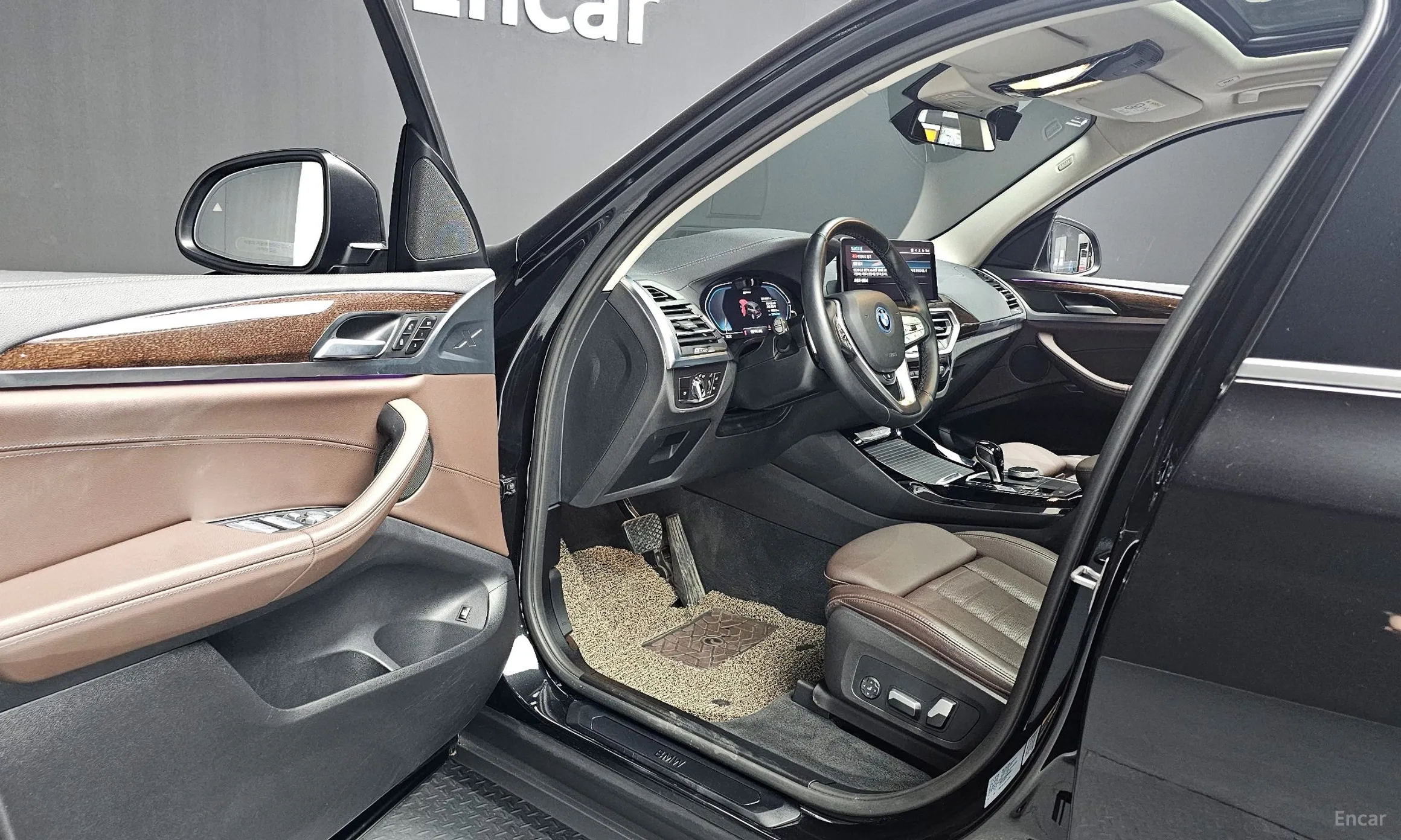 BMW X3 (G01) превью 11