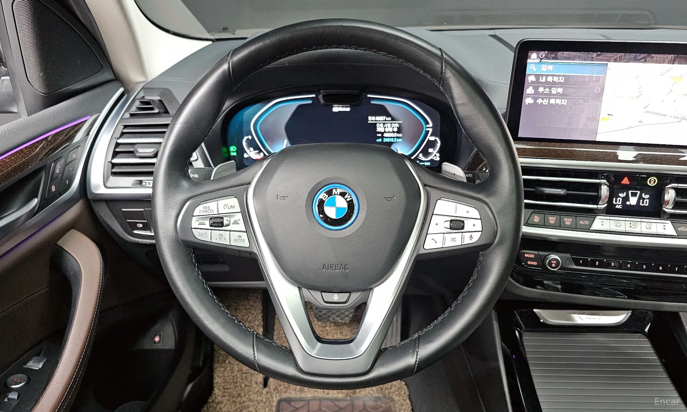 BMW X3 (G01) превью 13
