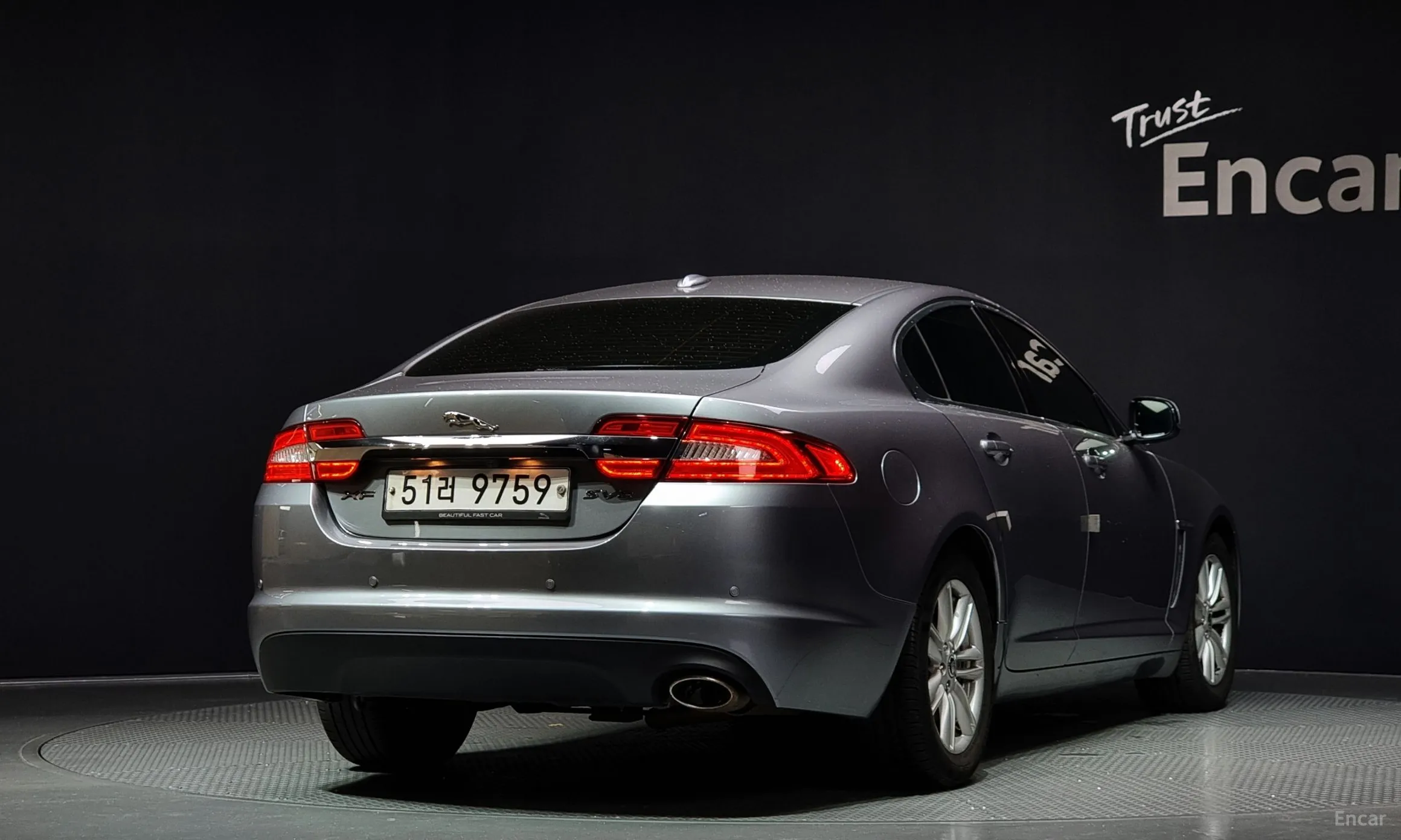 Jaguar New XF
