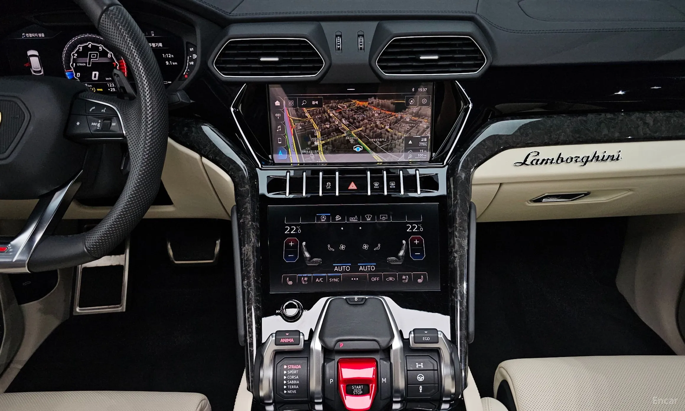 Lamborghini Urus превью 14