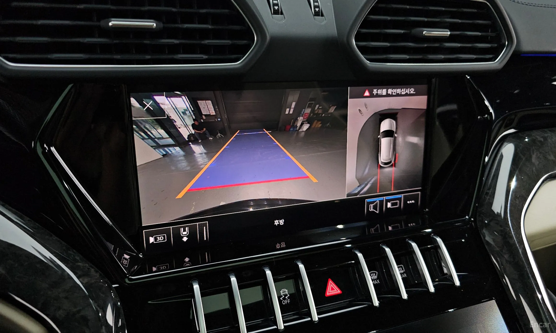 Lamborghini Urus превью 15