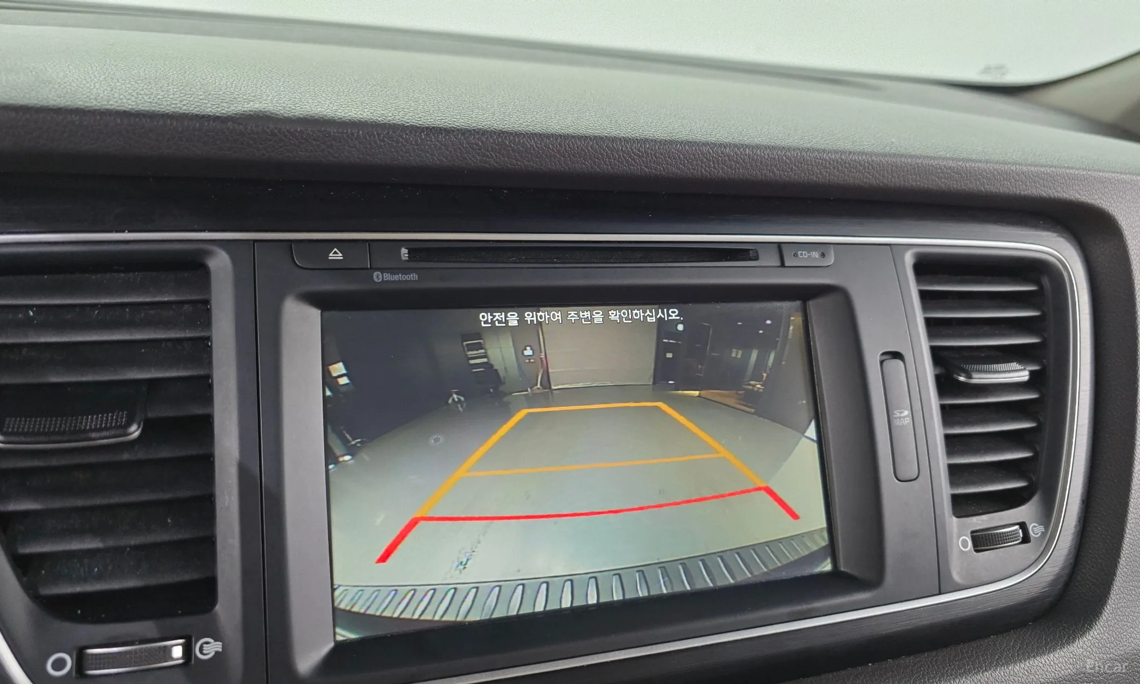 Kia Carnival превью 15