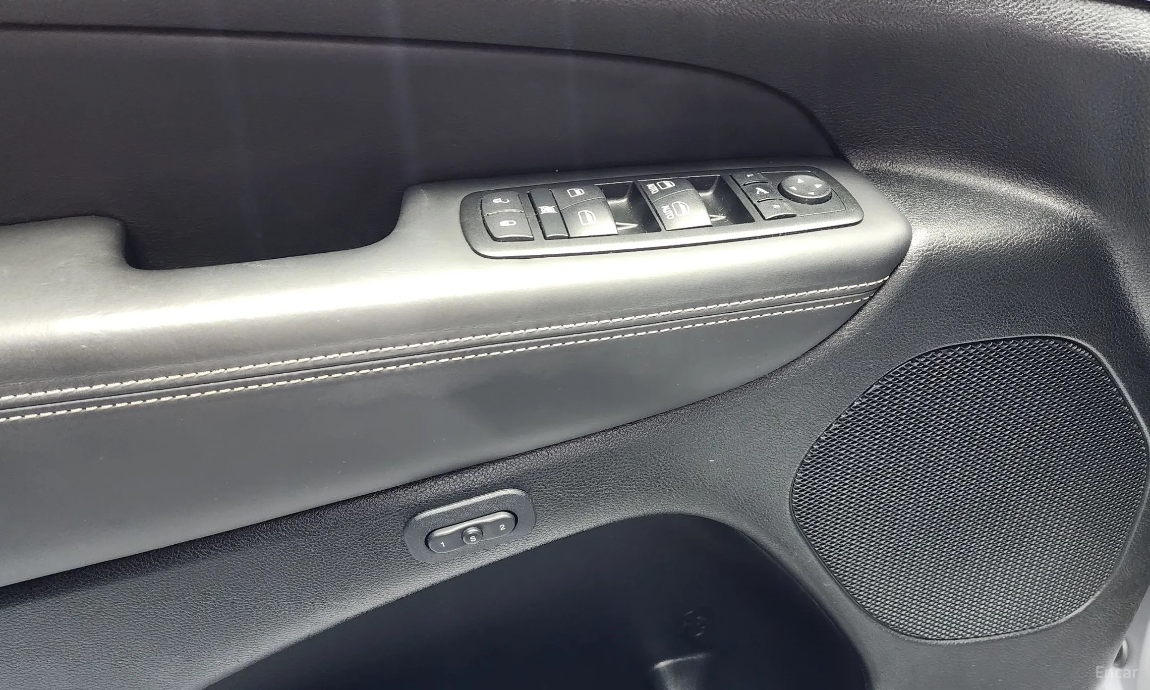 Jeep Grand Cherokee превью 19