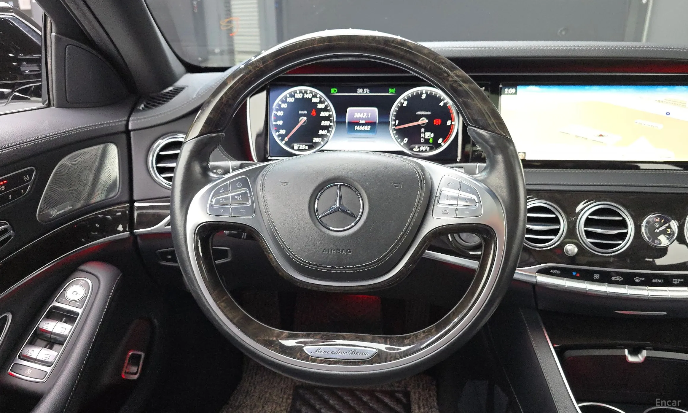 Mercedes Benz S-Class W222 превью 13