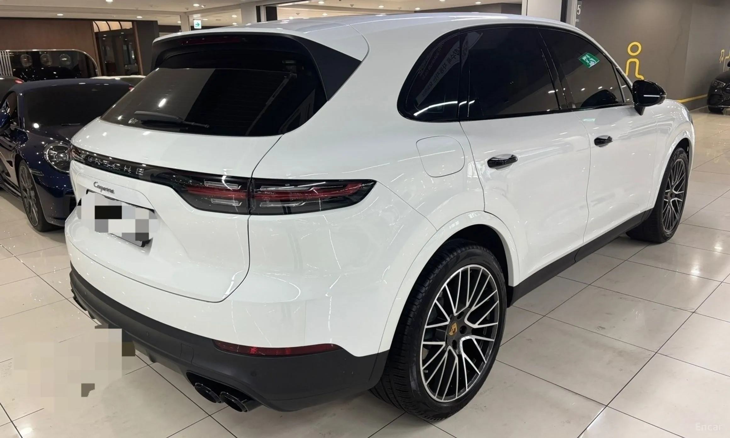 Porsche Cayenne (PO536) превью 4