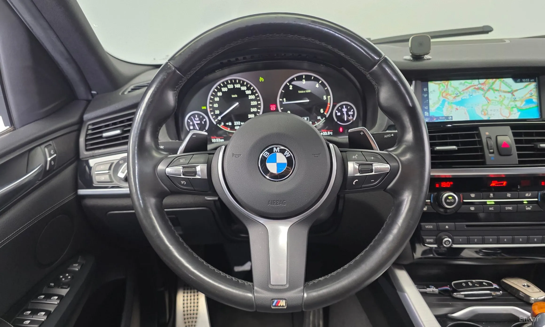 BMW X4 (F26) превью 13