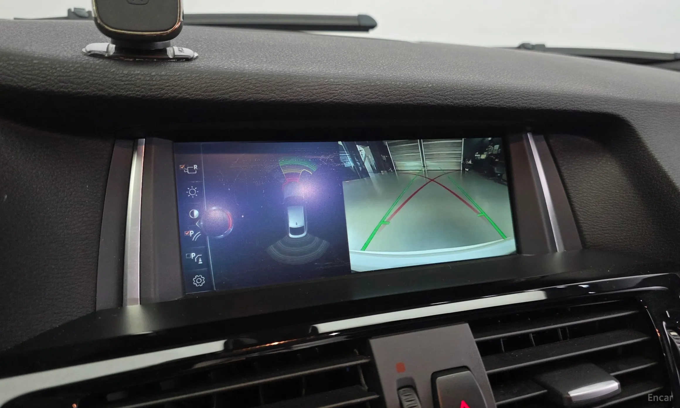 BMW X4 (F26) превью 15