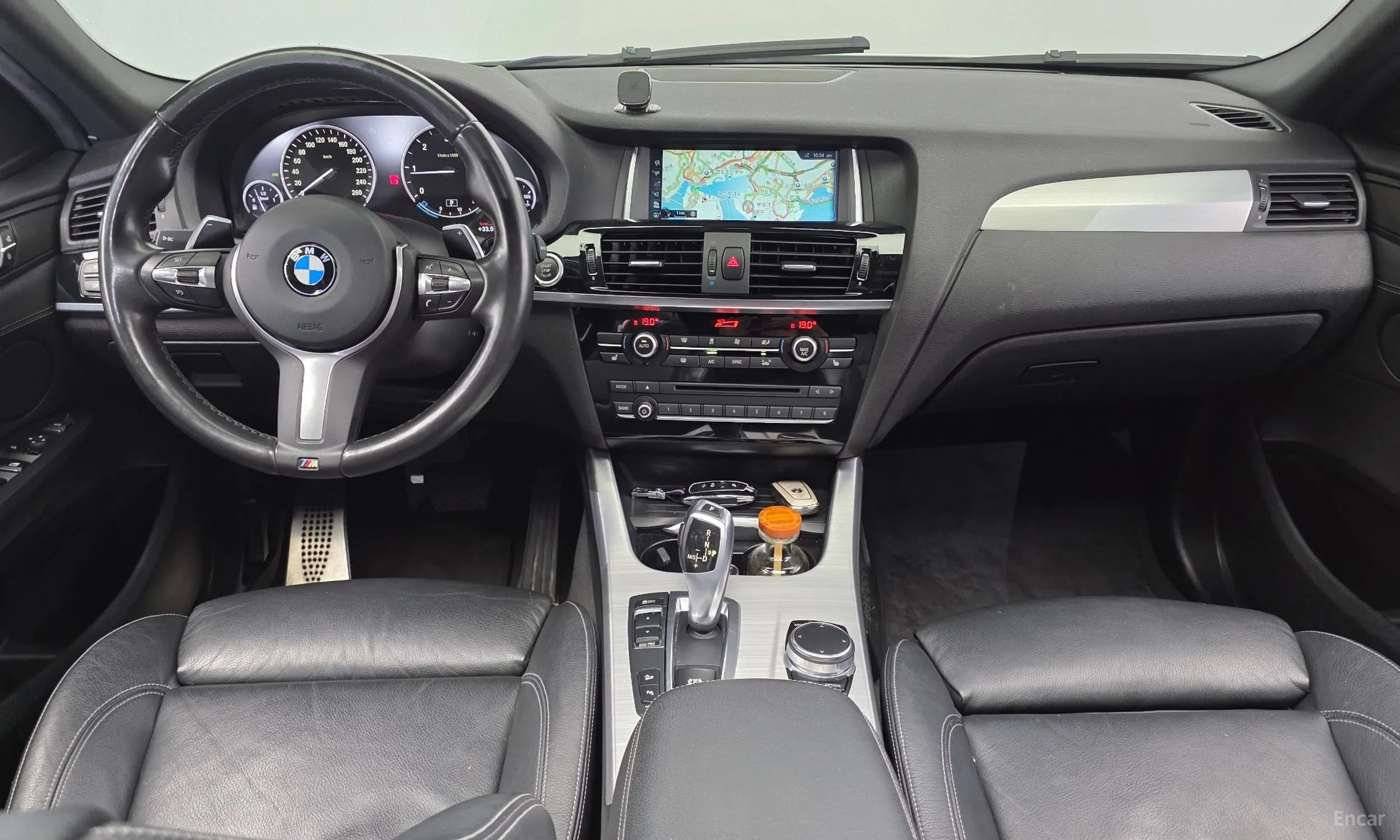 BMW X4 (F26) превью 7