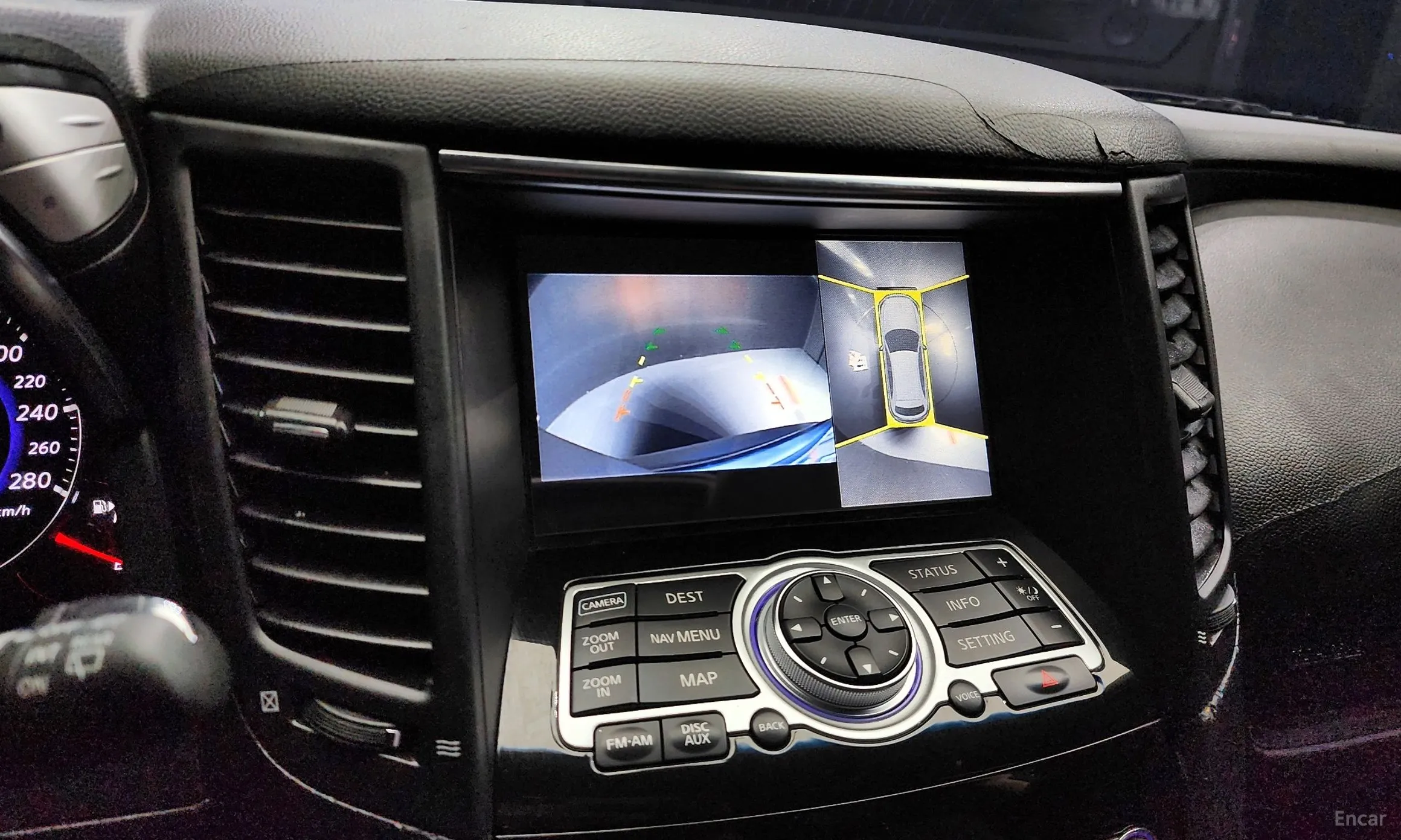 Infiniti FX35 превью 15