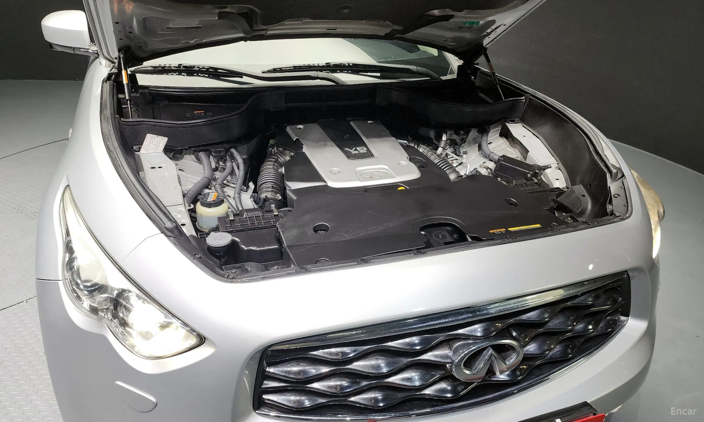 Infiniti FX35 превью 6
