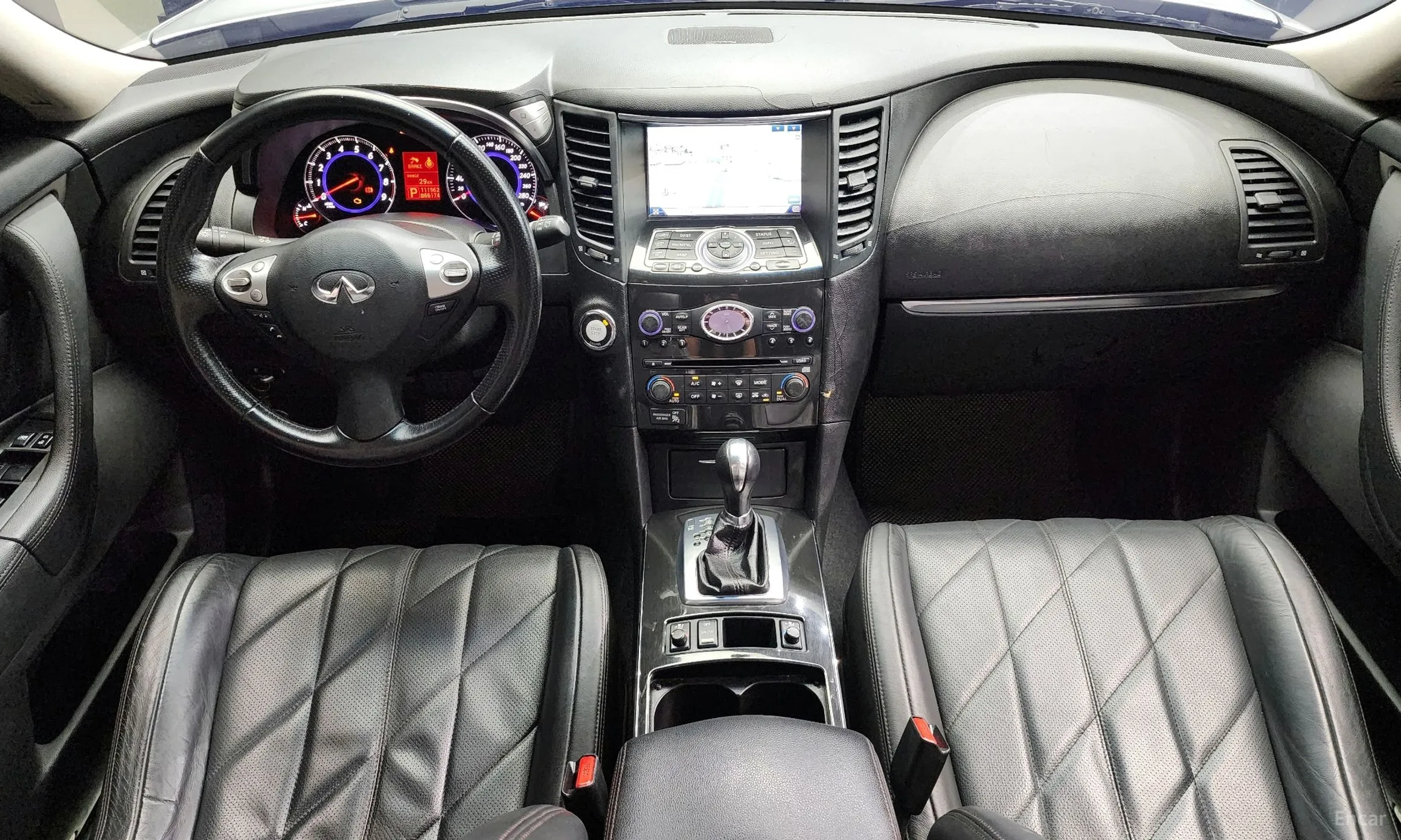Infiniti FX35 превью 7