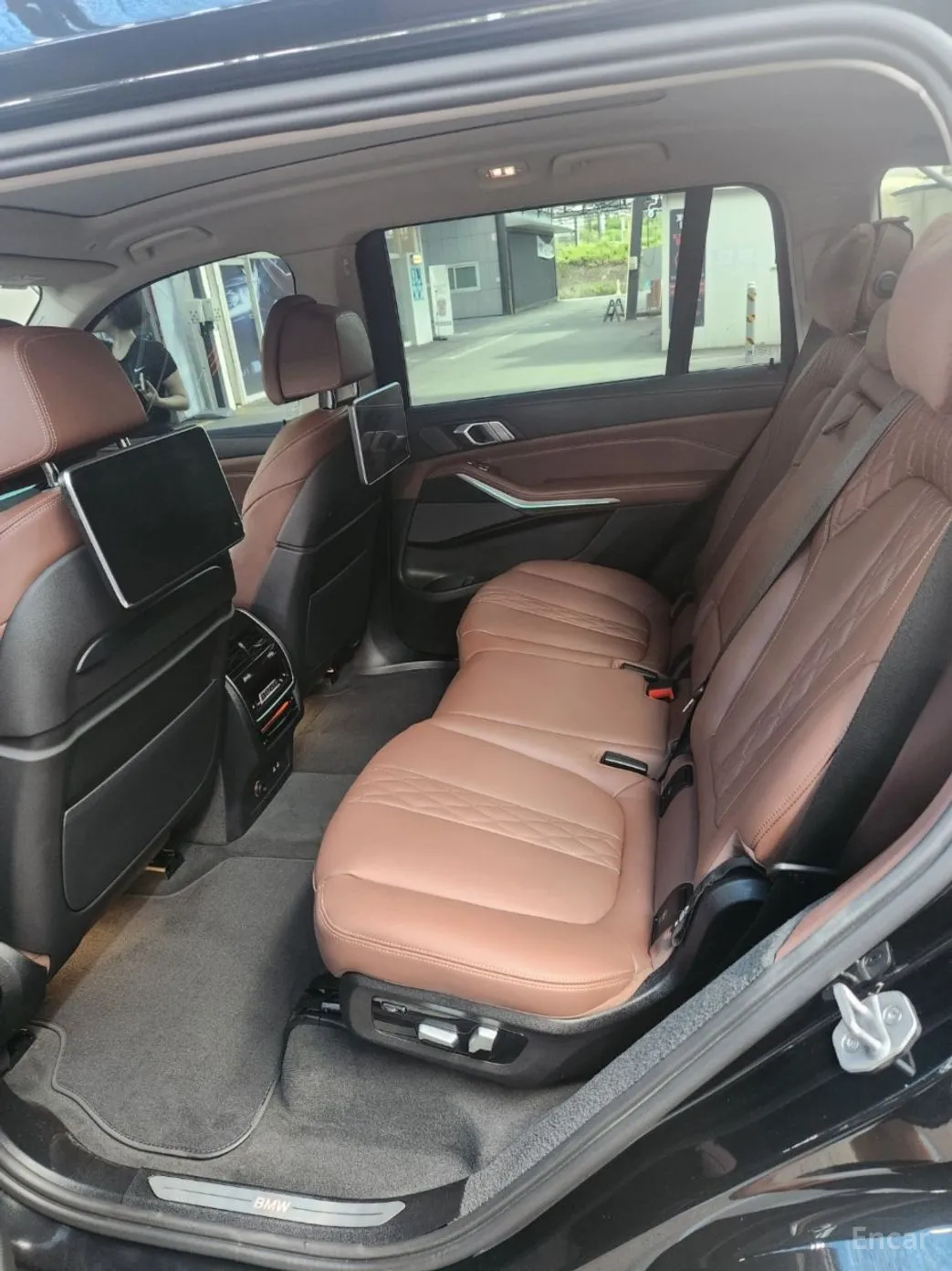 BMW X7 (G07) превью 13