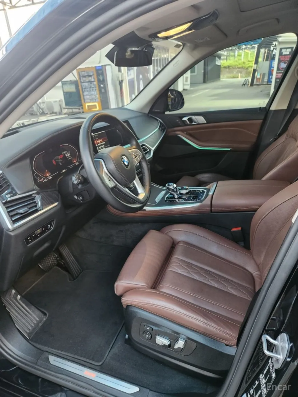 BMW X7 (G07) превью 9
