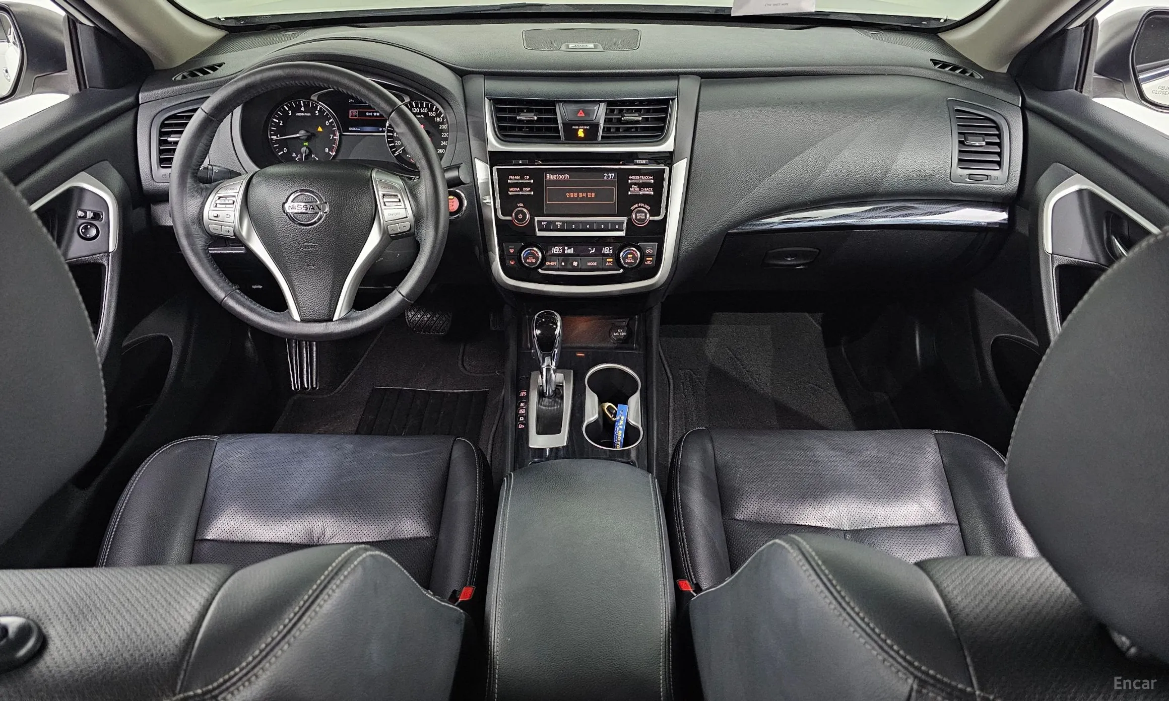 Nissan Altima превью 7
